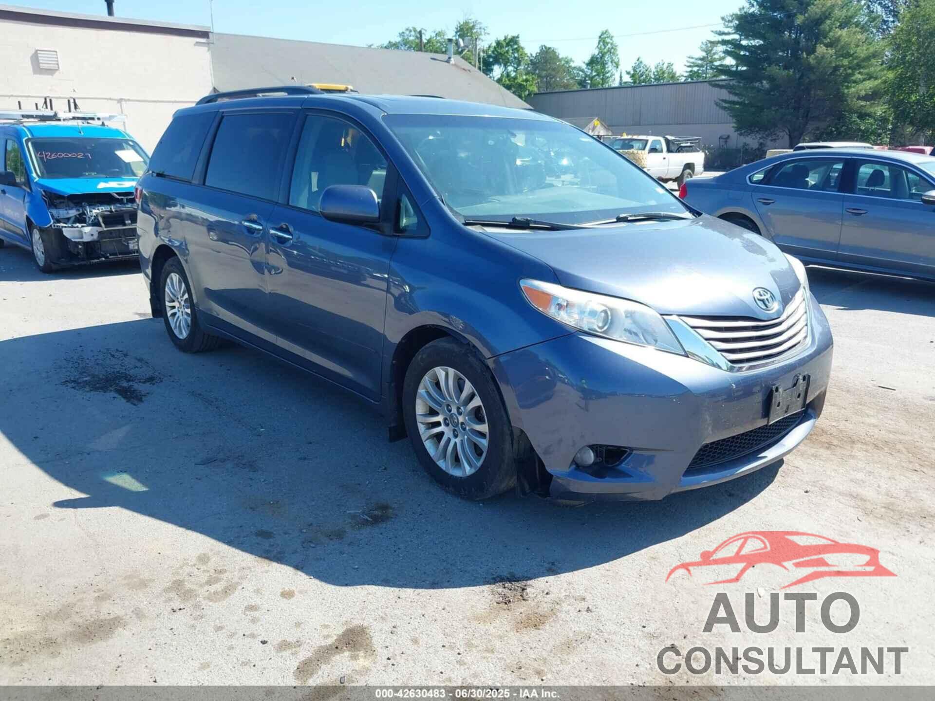 TOYOTA SIENNA 2015 - 5TDYK3DC8FS533898
