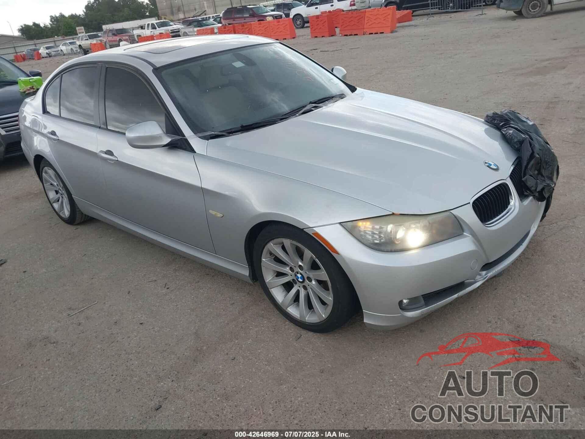 BMW 328I 2011 - WBAPH7C57BE851884