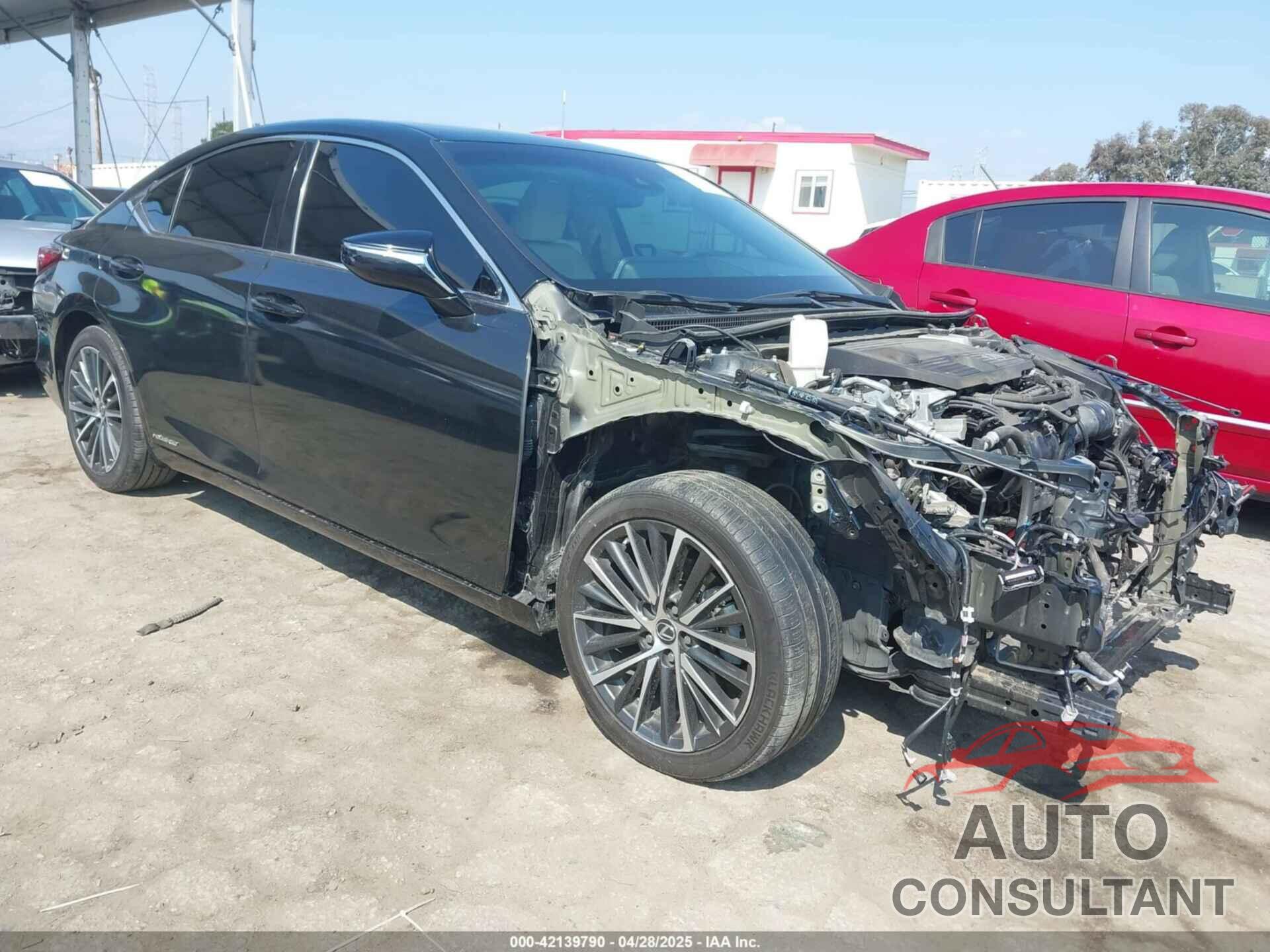 LEXUS ES 300H 2022 - 58ADA1C10NU026319