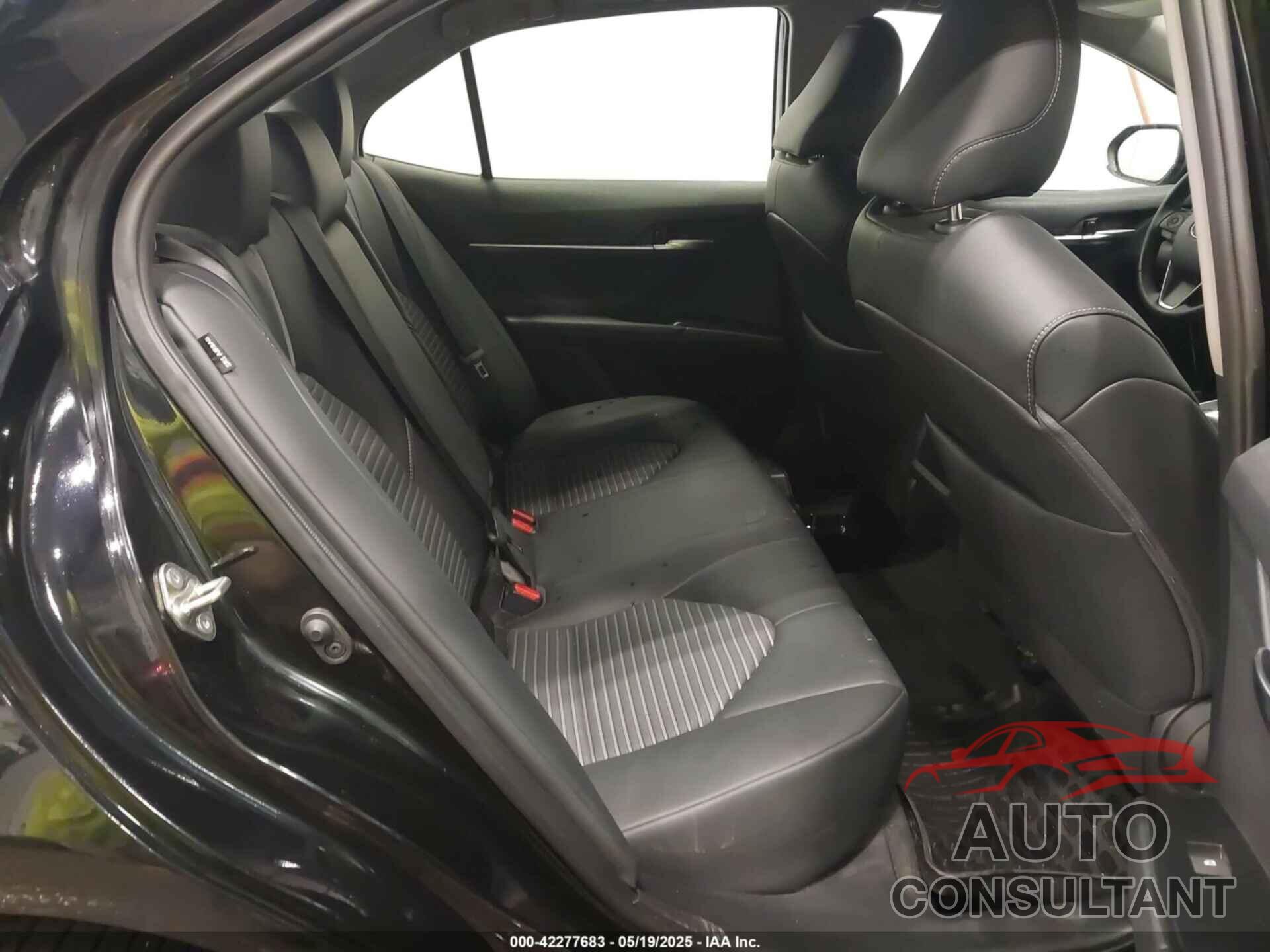 TOYOTA CAMRY 2019 - 4T1B11HK5KU279986