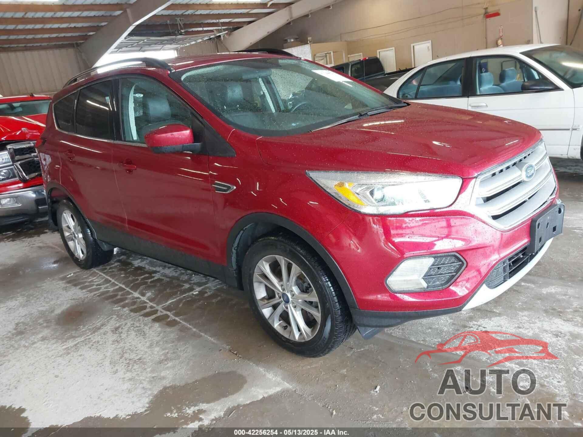 FORD ESCAPE 2019 - 1FMCU9HD8KUA94200
