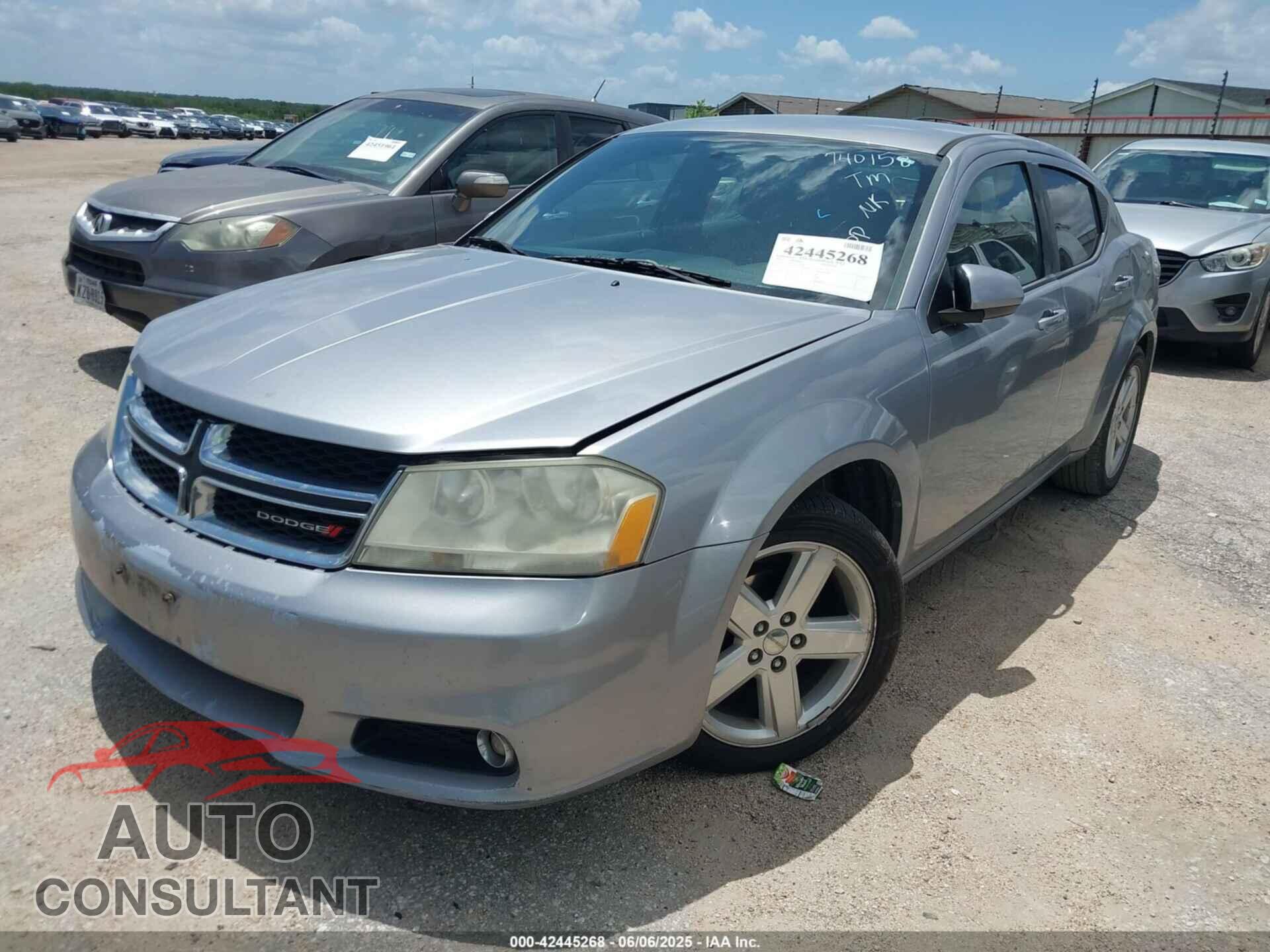 DODGE AVENGER 2013 - 1C3CDZCB7DN740158