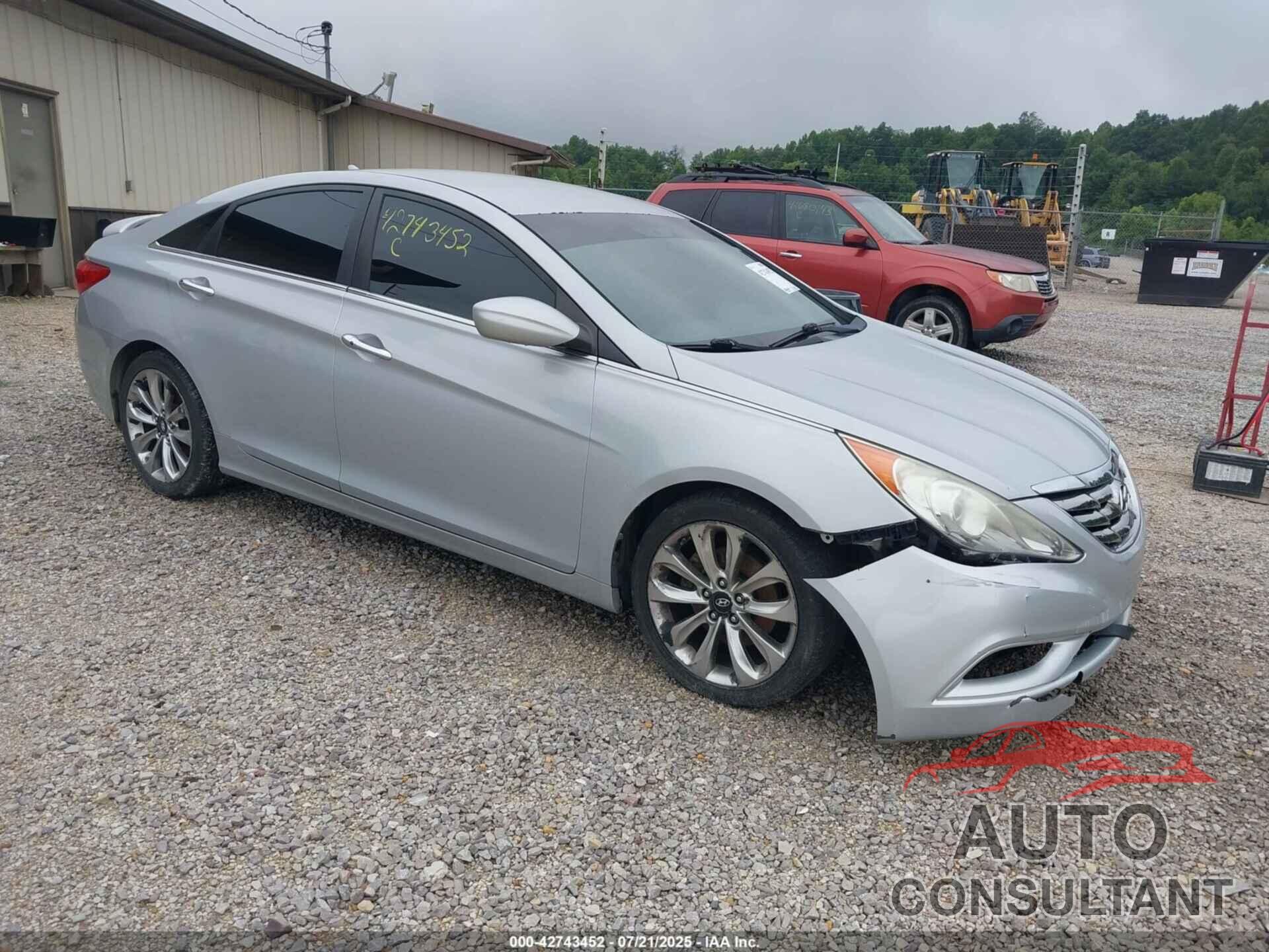 HYUNDAI SONATA 2011 - 5NPEC4AC5BH049973