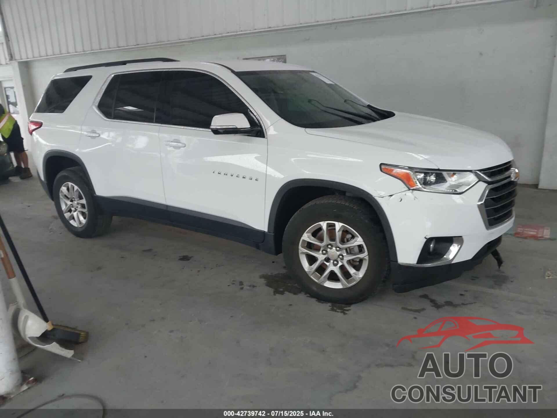 CHEVROLET TRAVERSE 2020 - 1GNERHKW0LJ109656