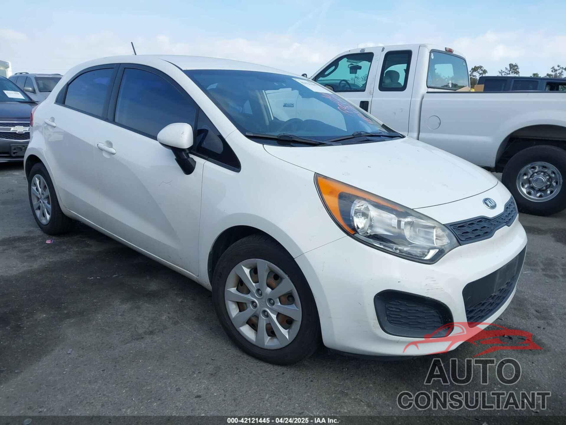 KIA RIO 2013 - KNADM5A3XD6237154