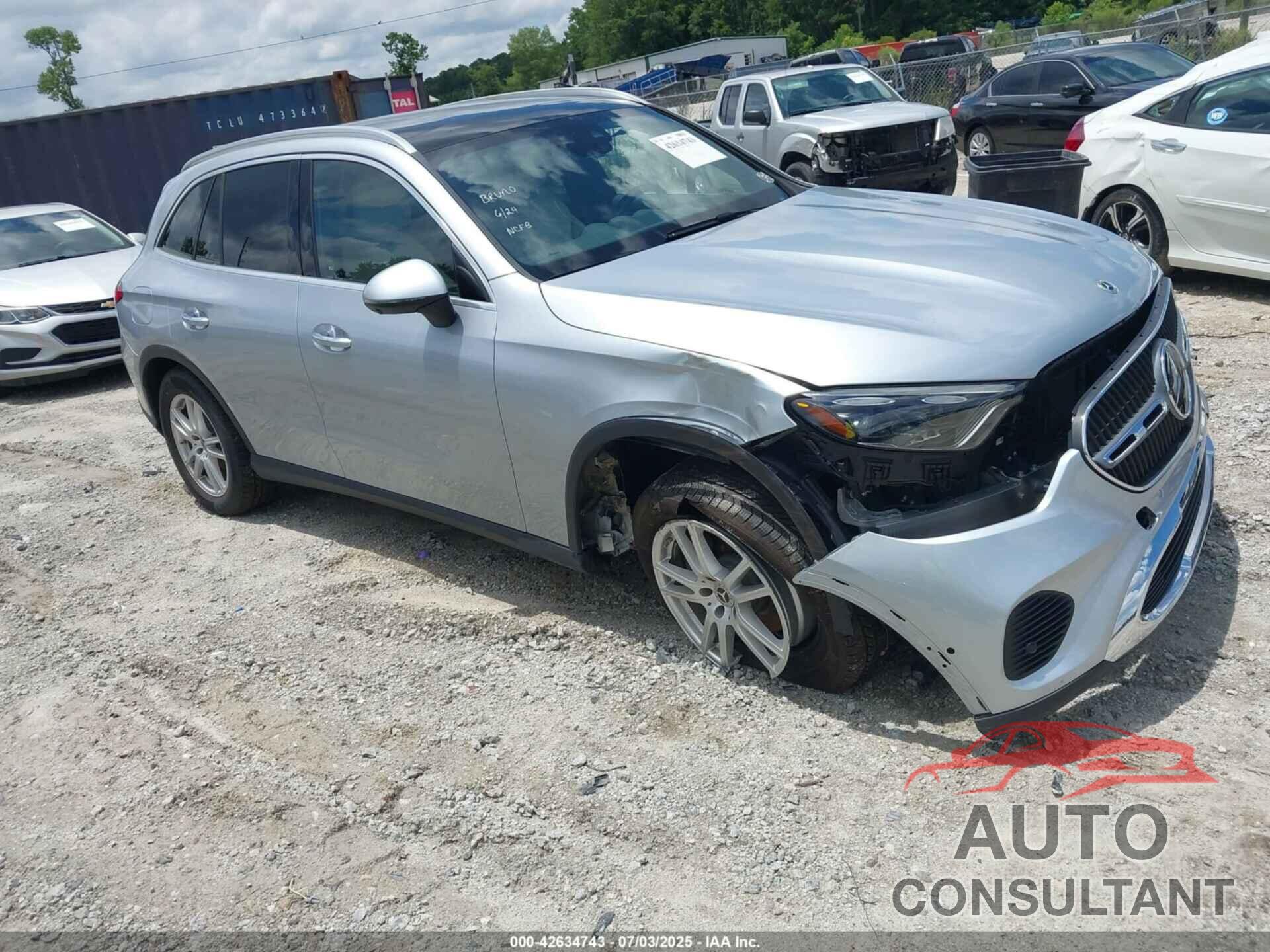 MERCEDES-BENZ GLC 300 2024 - W1NKM4HBXRF217908
