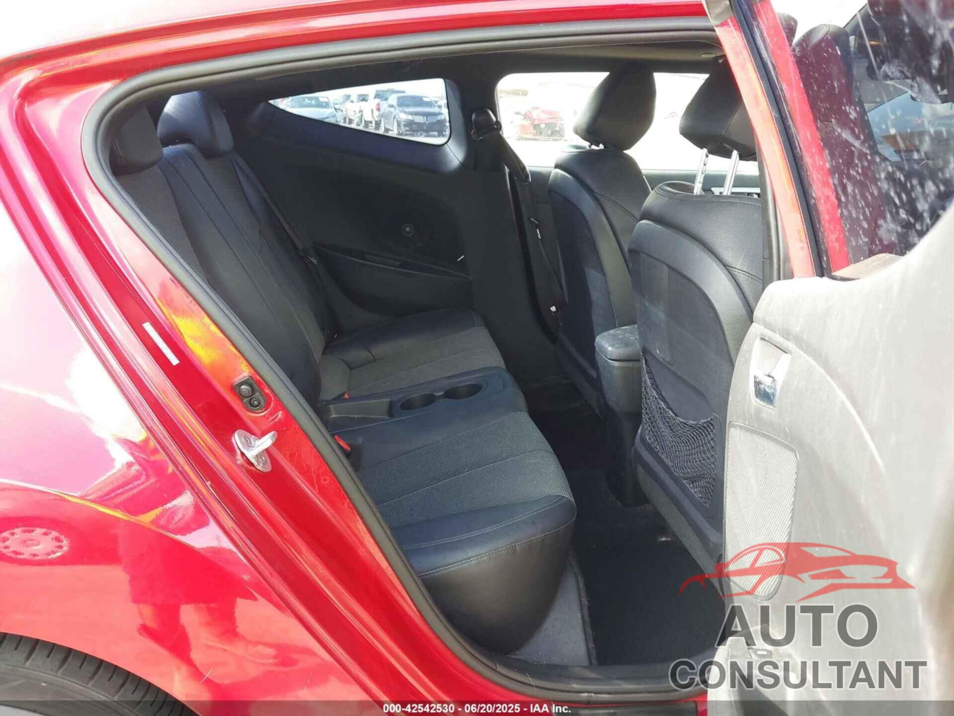 HYUNDAI VELOSTER 2016 - KMHTC6AD2GU257927