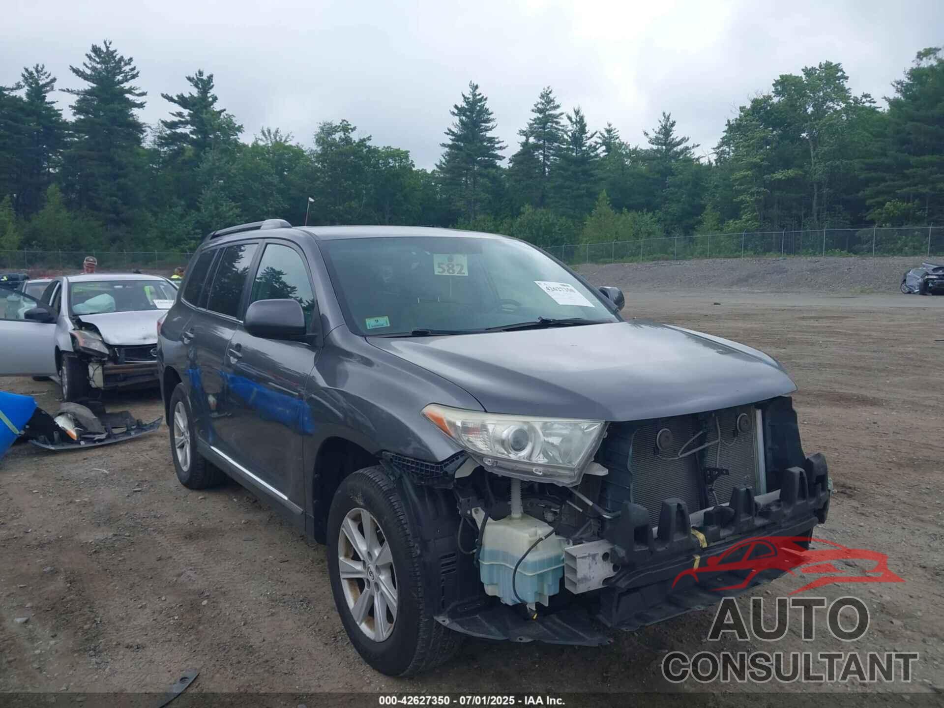 TOYOTA HIGHLANDER 2012 - 5TDBK3EH1CS129367