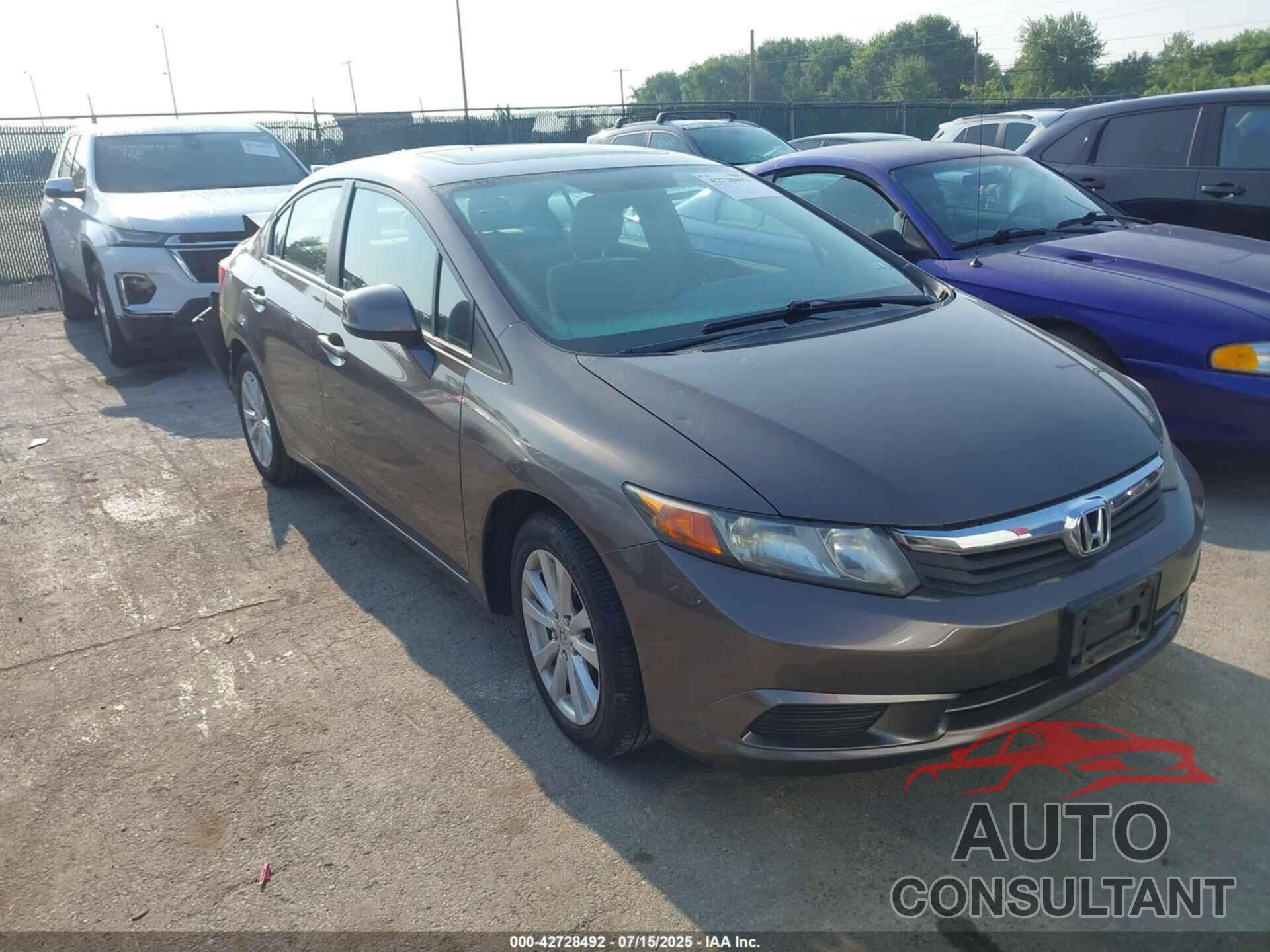HONDA CIVIC 2012 - 2HGFB2F88CH541022