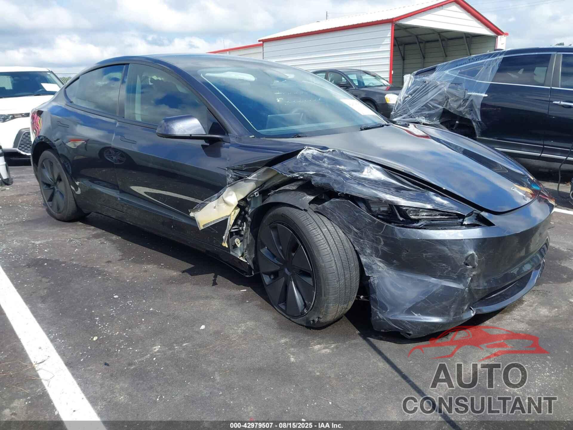 TESLA MODEL 3 2024 - 5YJ3E1EA0RF728230