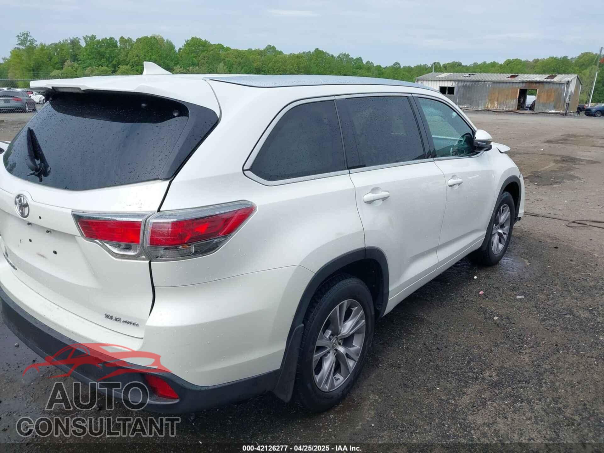 TOYOTA HIGHLANDER 2015 - 5TDJKRFH2FS131663