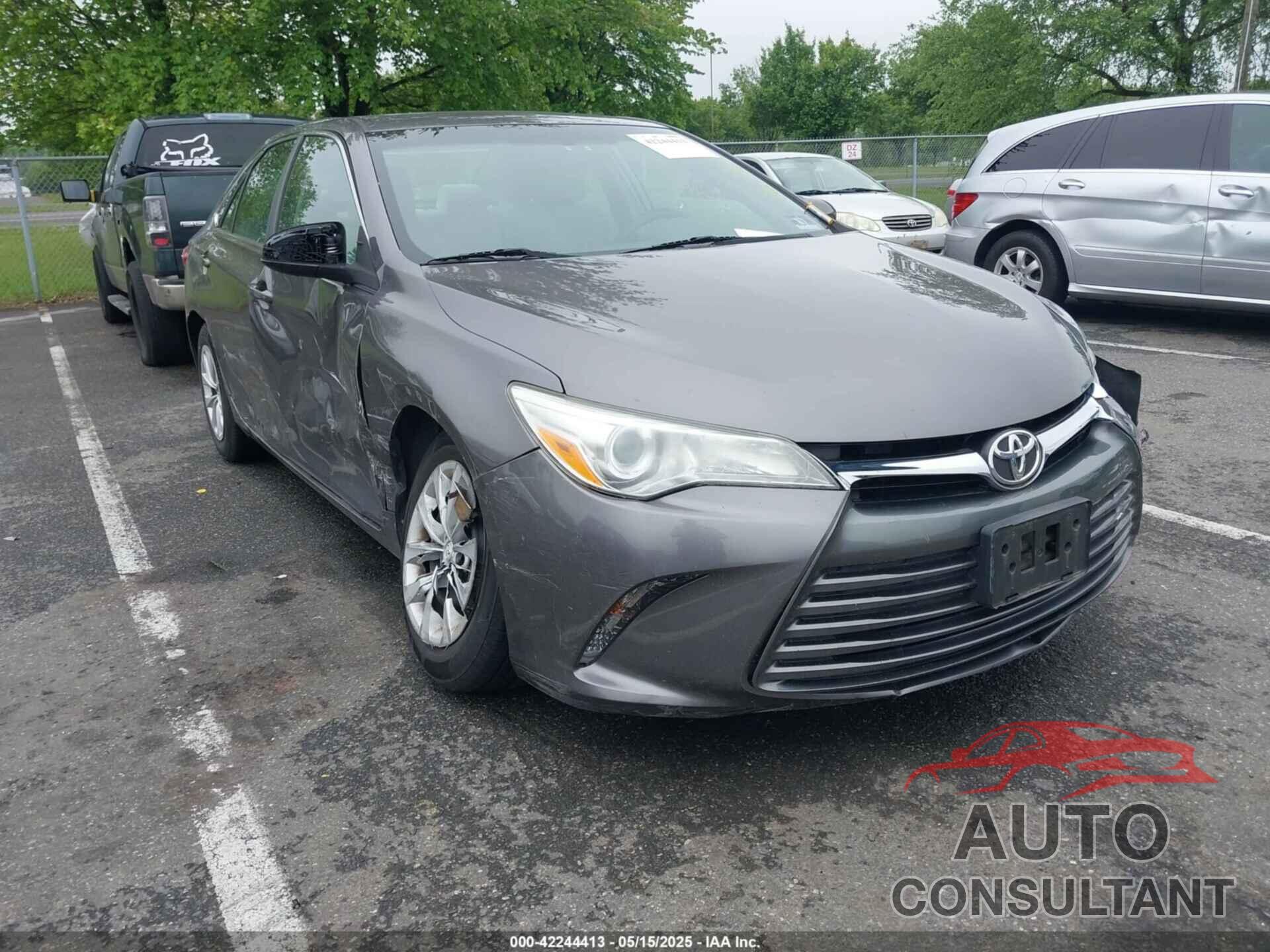 TOYOTA CAMRY 2015 - 4T4BF1FK6FR511849