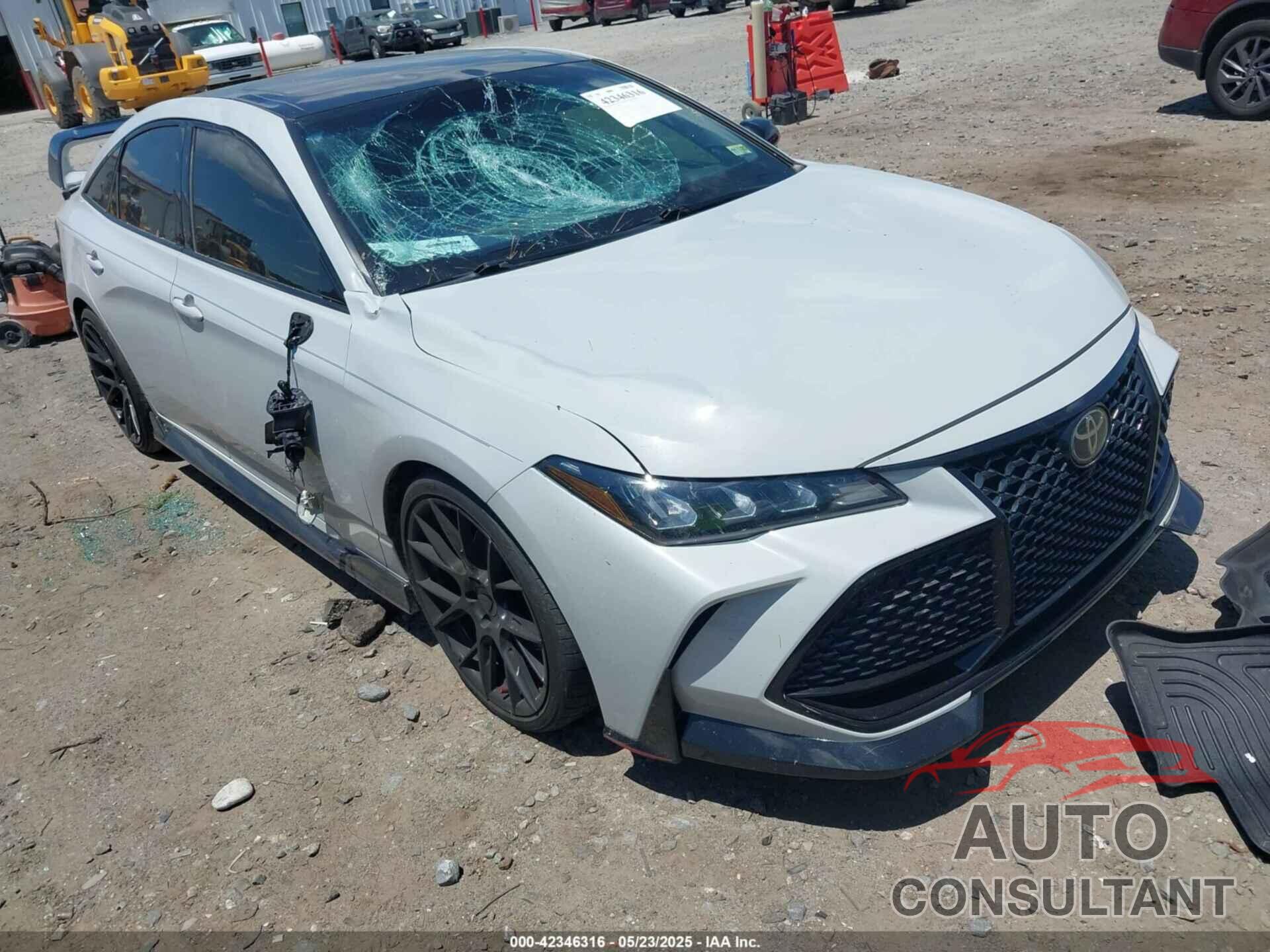 TOYOTA AVALON 2021 - 4T1FZ1FB3MU056572