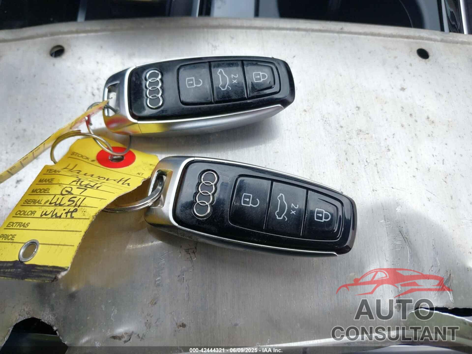 AUDI Q7 2021 - WA1LXAF75MD021454
