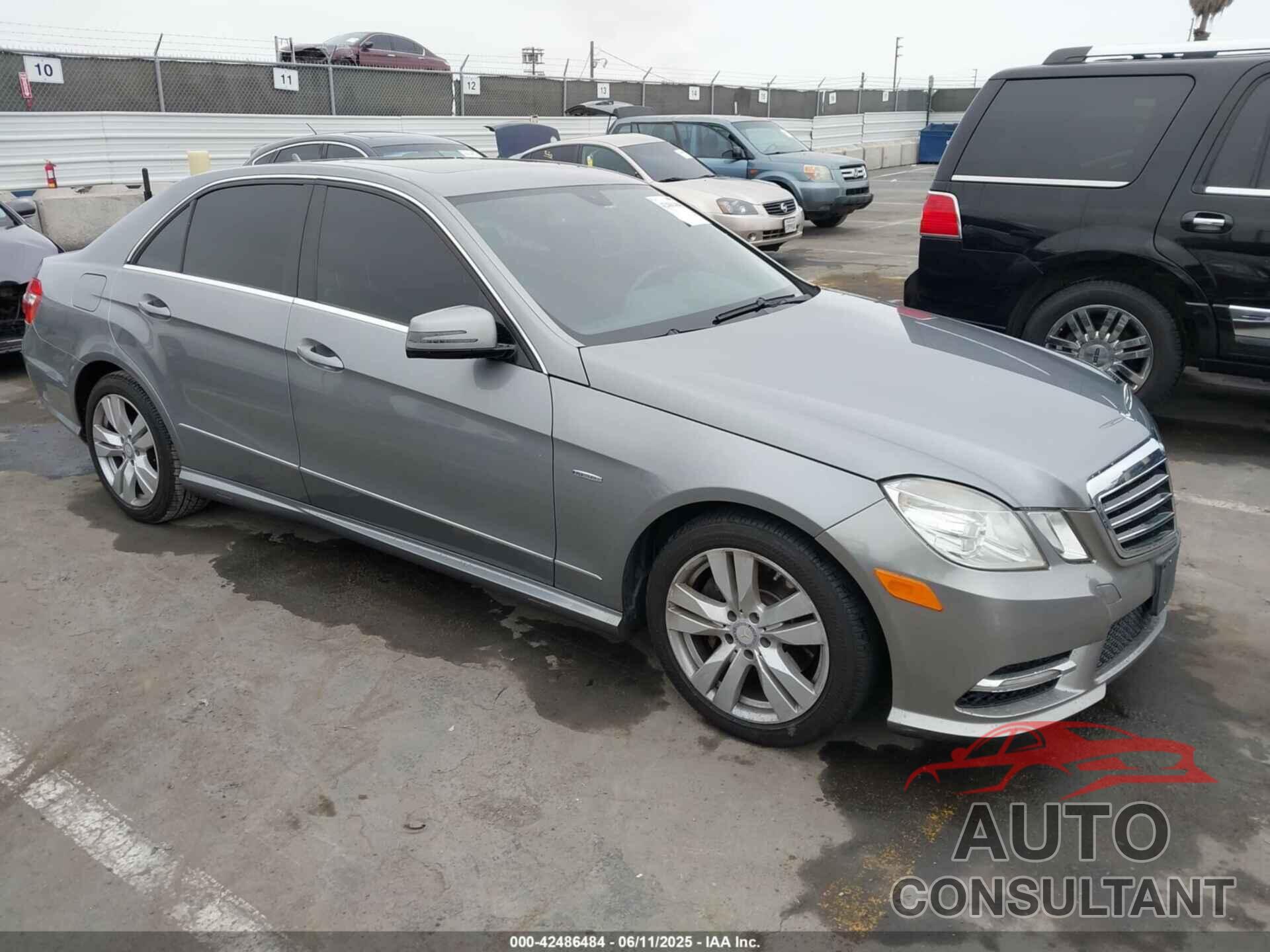 MERCEDES-BENZ E 2012 - WDDHF2EB1CA543899