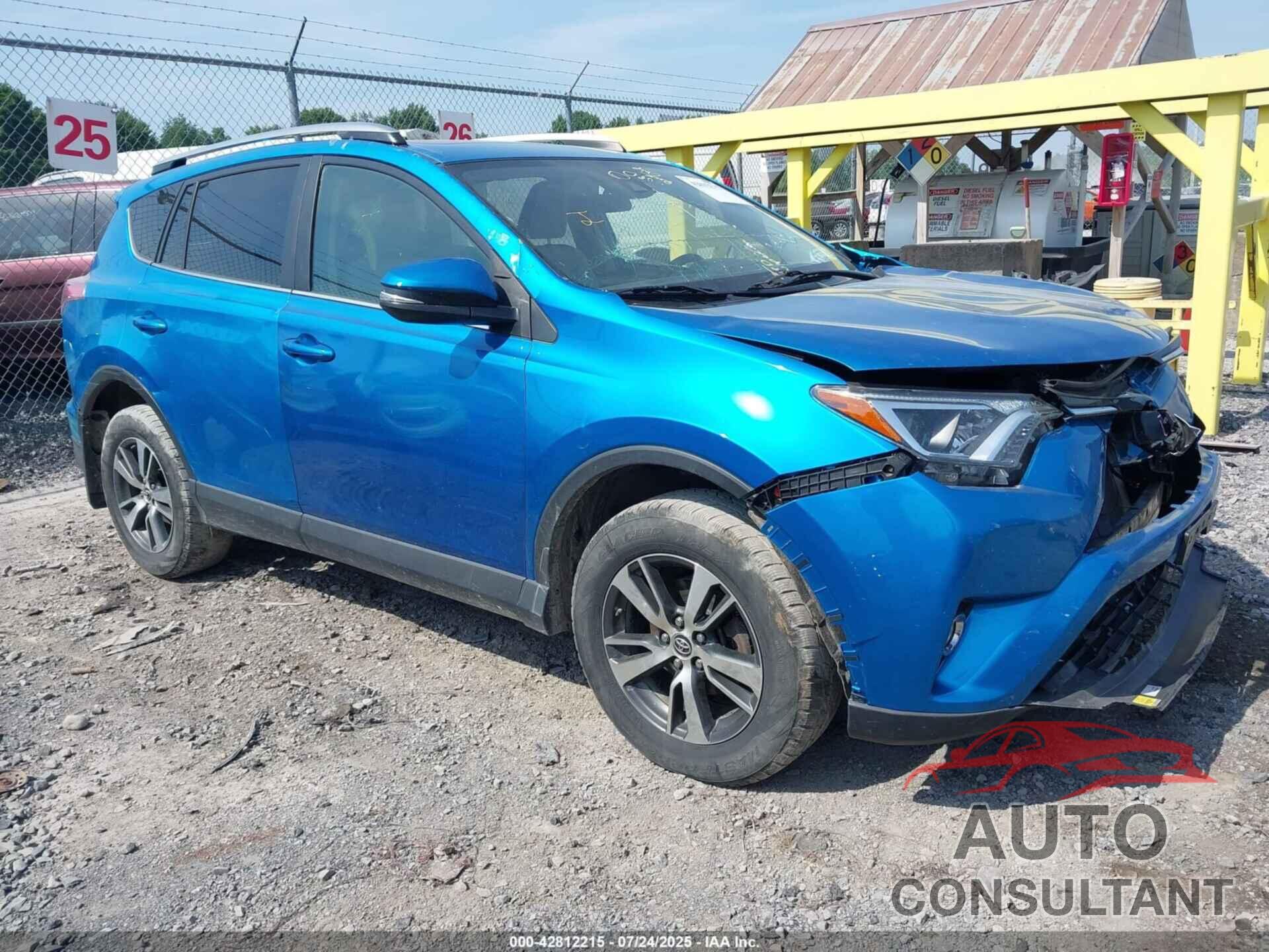 TOYOTA RAV4 2018 - JTMRFREV3JD248803