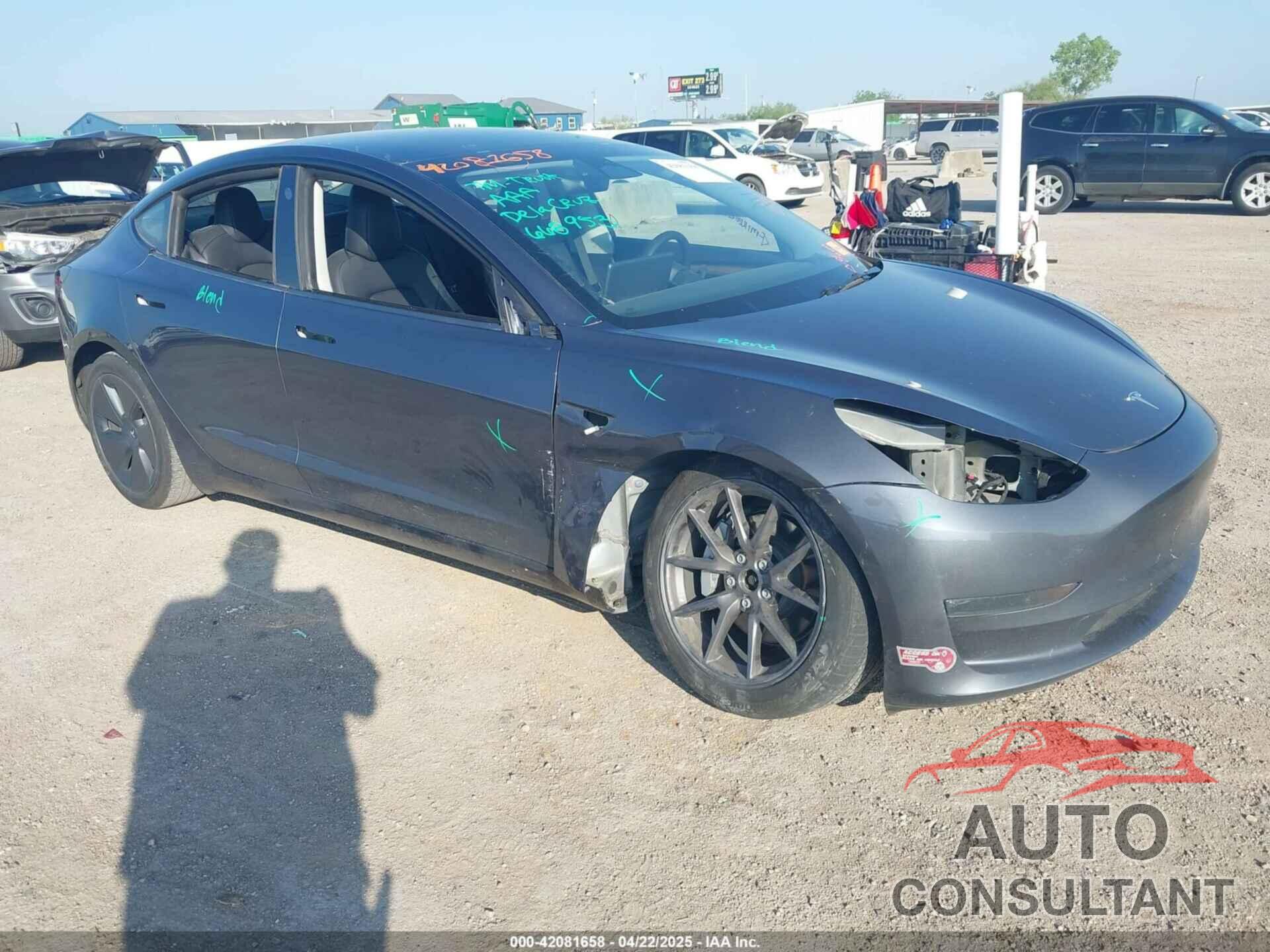 TESLA MODEL 3 2023 - 5YJ3E1EB5PF668953
