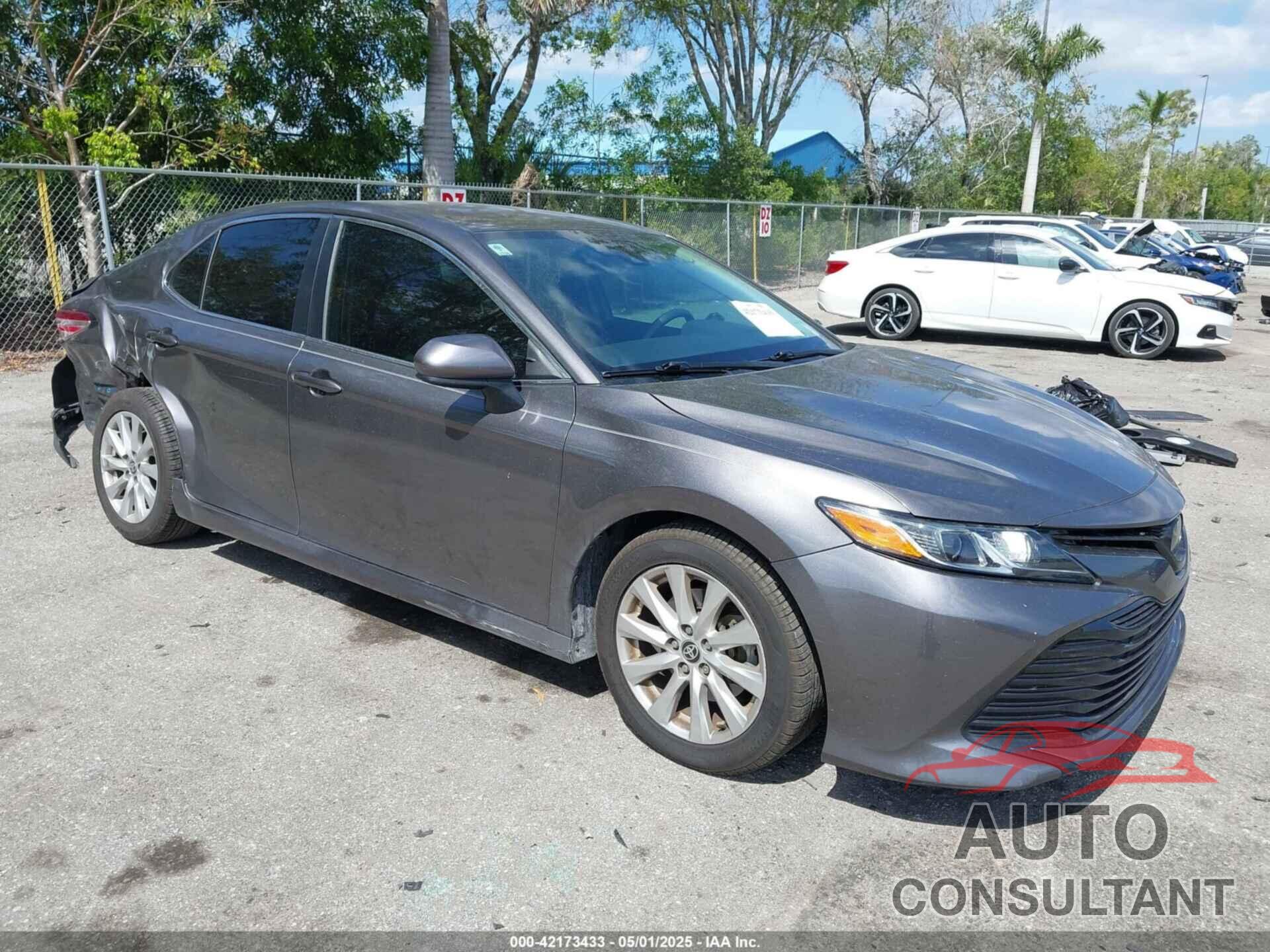 TOYOTA CAMRY 2020 - 4T1C11AK5LU997165