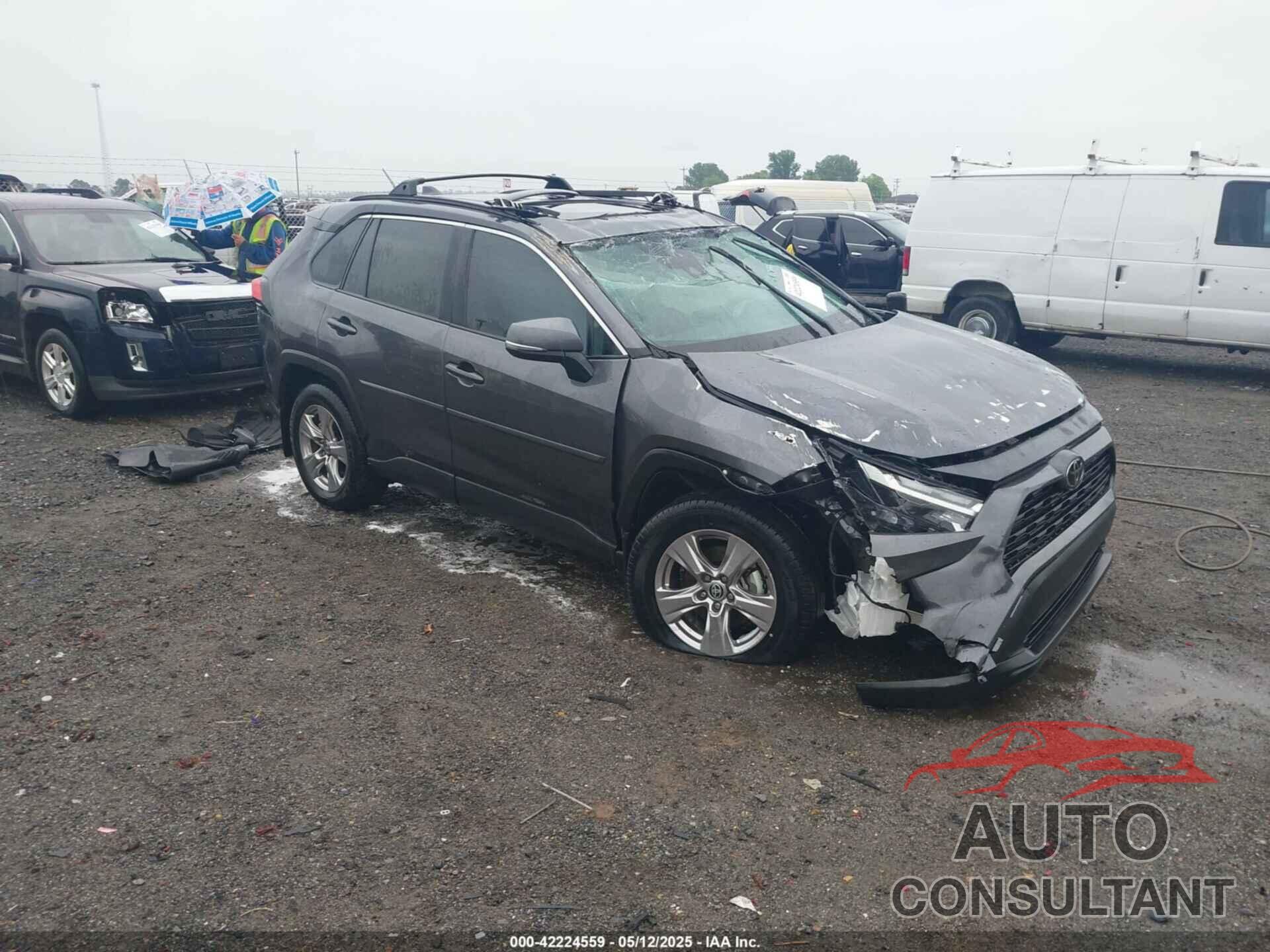 TOYOTA RAV4 2023 - 2T3P1RFV6PC373831