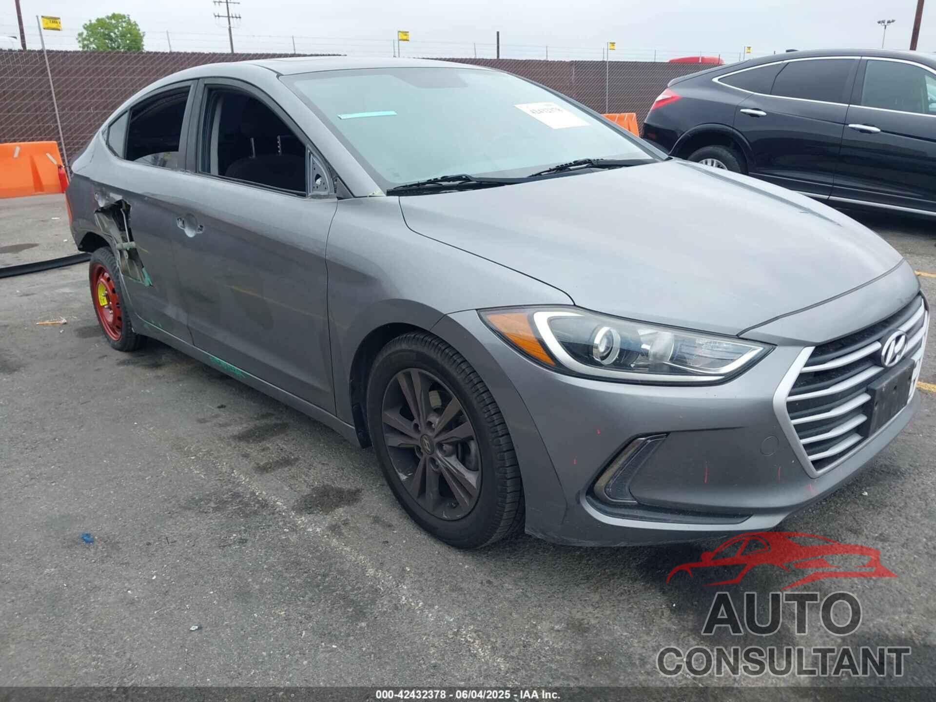 HYUNDAI ELANTRA 2017 - KMHD84LF2HU425169