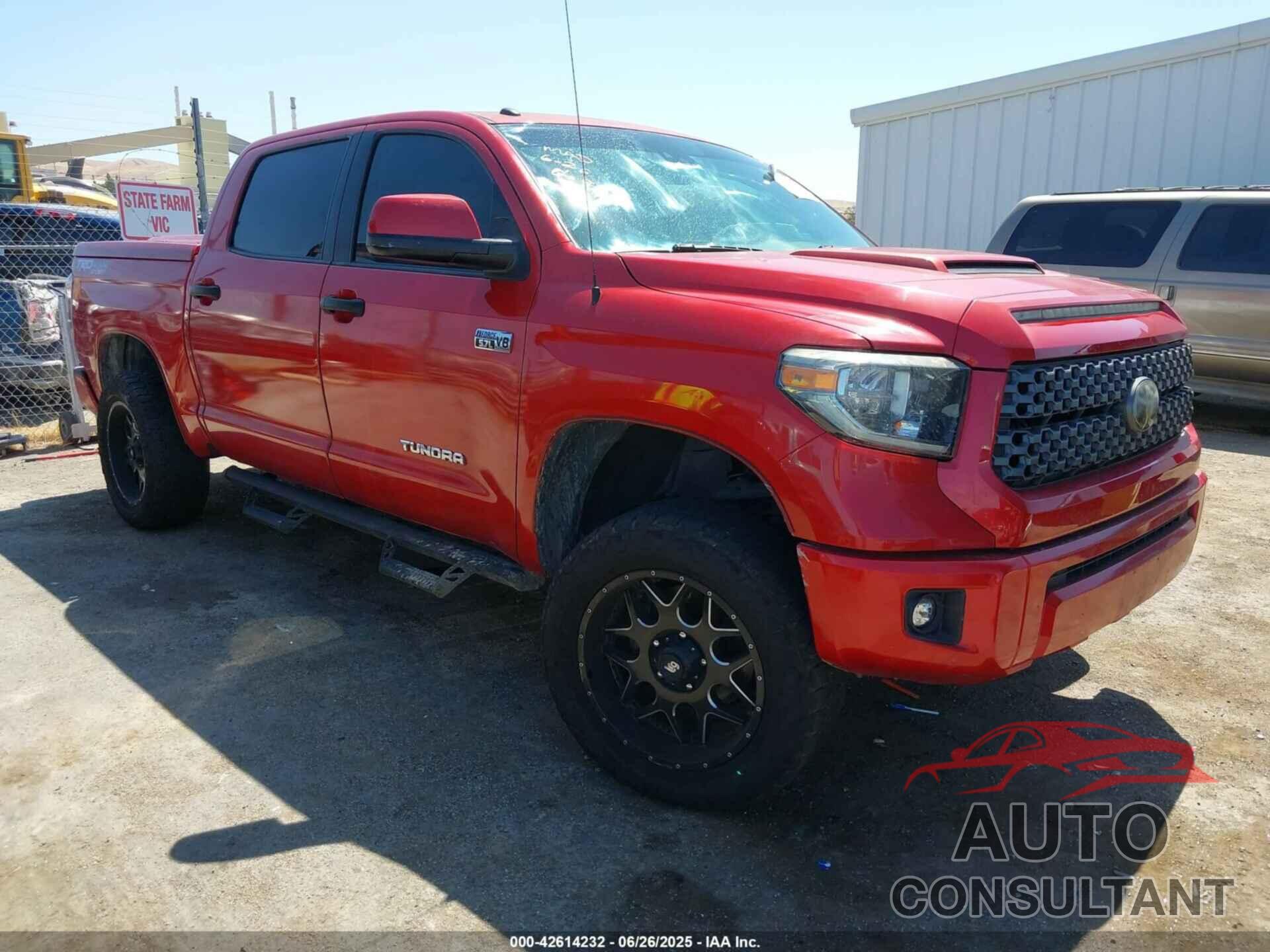 TOYOTA TUNDRA 2018 - 5TFDY5F10JX716736
