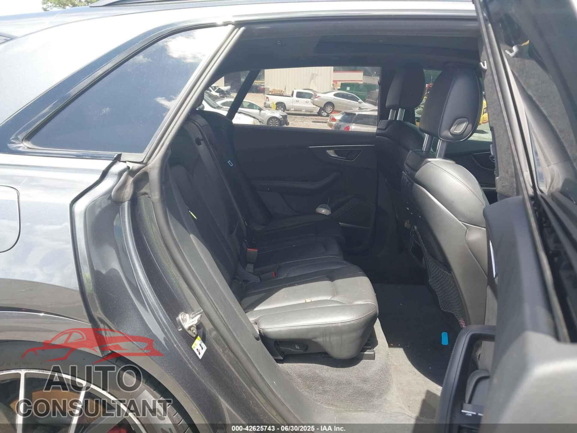 AUDI Q8 2020 - WA1FVAF19LD026363