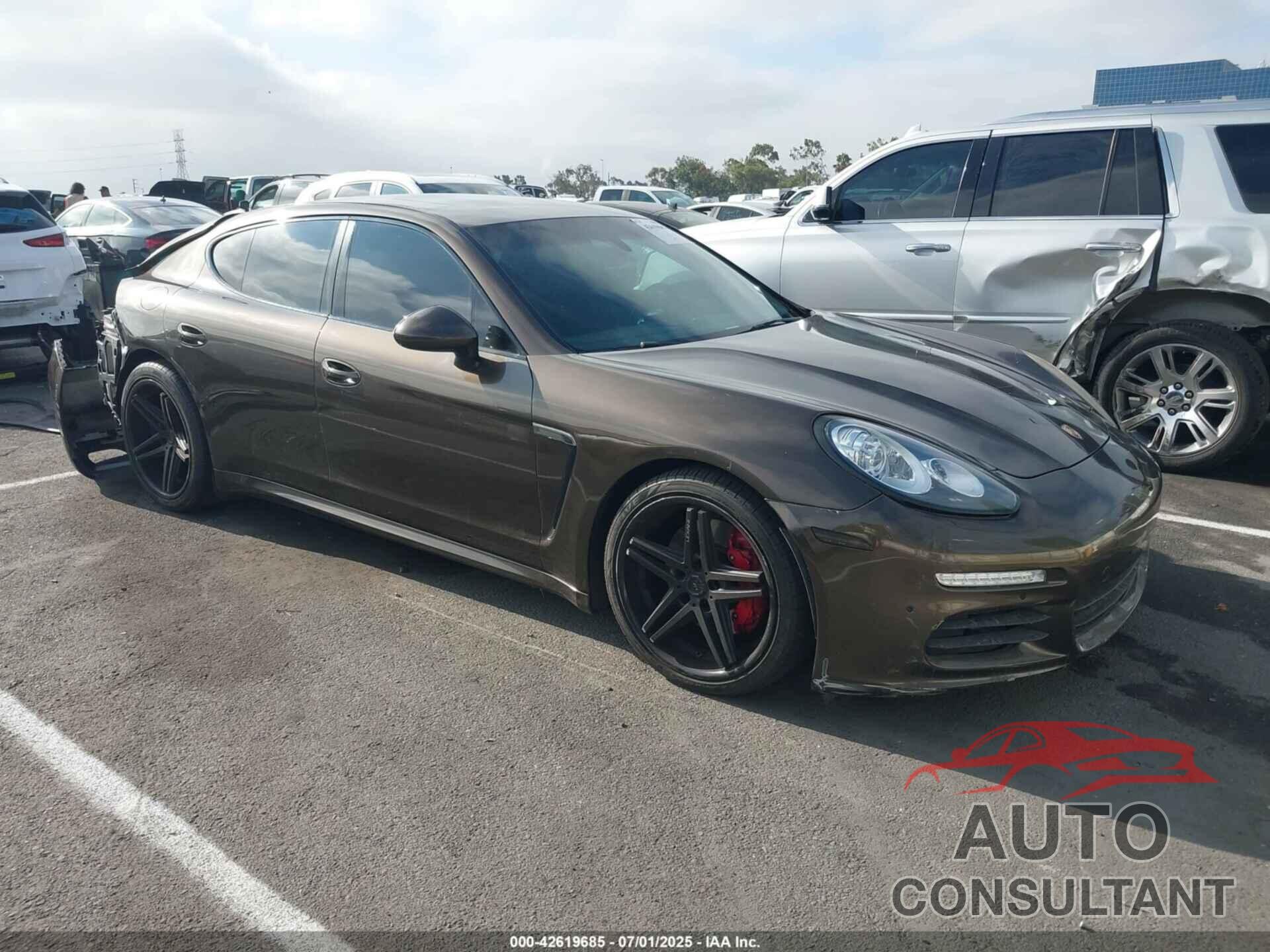 PORSCHE PANAMERA 2014 - WP0AB2A75EL056107