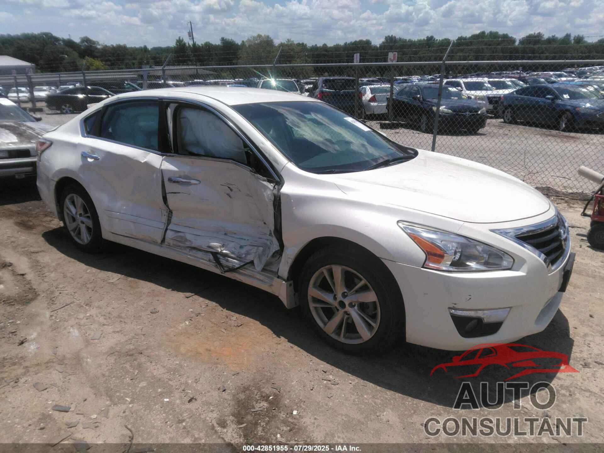 NISSAN ALTIMA 2015 - 1N4AL3AP2FC431509
