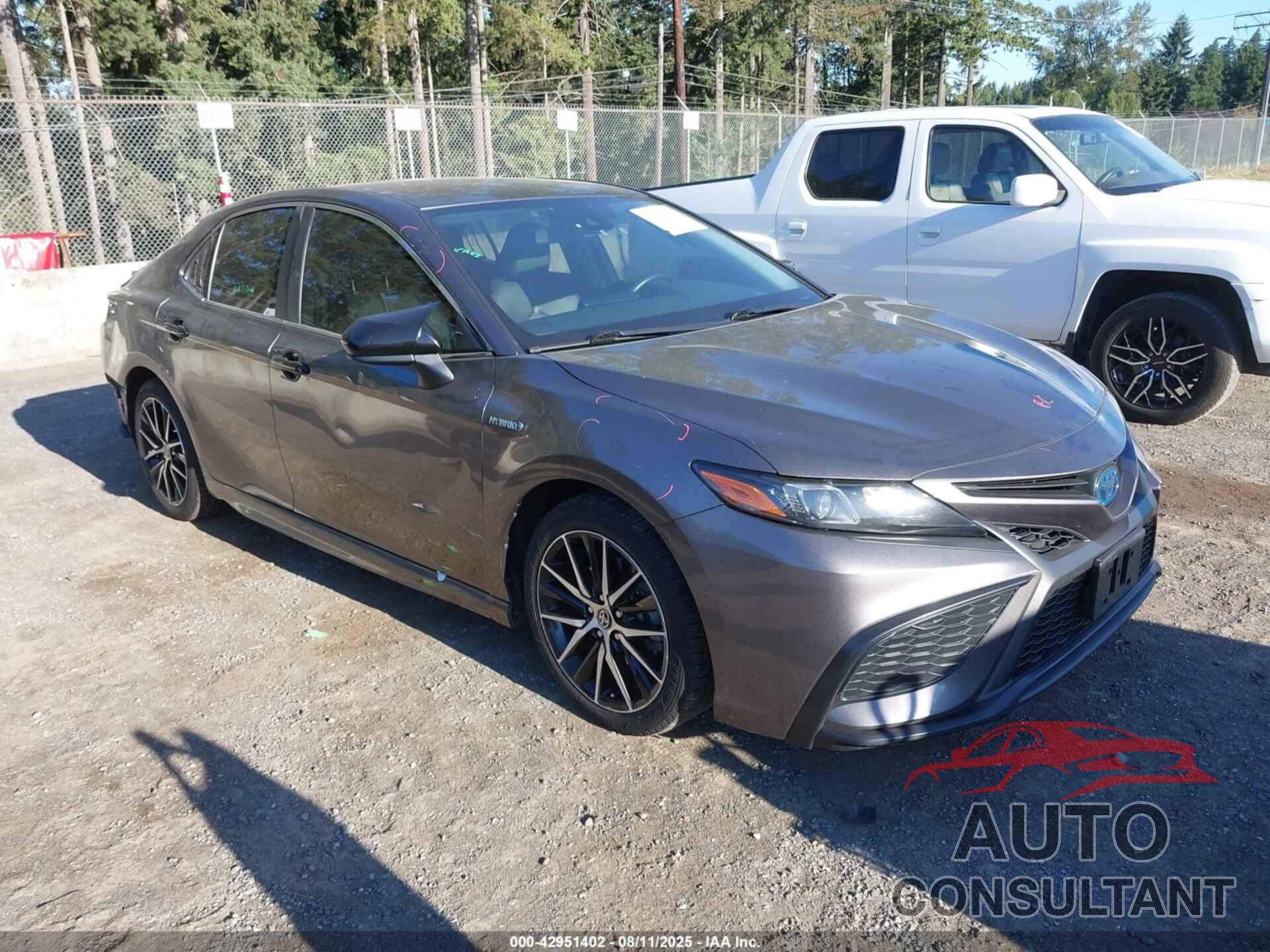 TOYOTA CAMRY 2021 - 4T1G31AK8MU030529