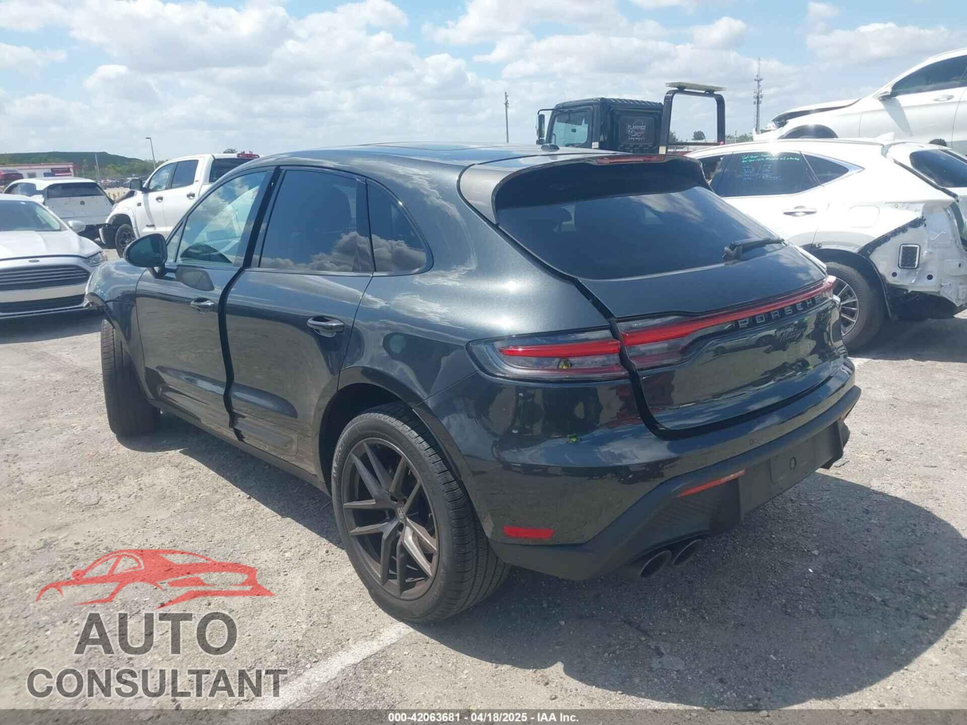 PORSCHE MACAN 2023 - WP1AA2A5XPLB02680