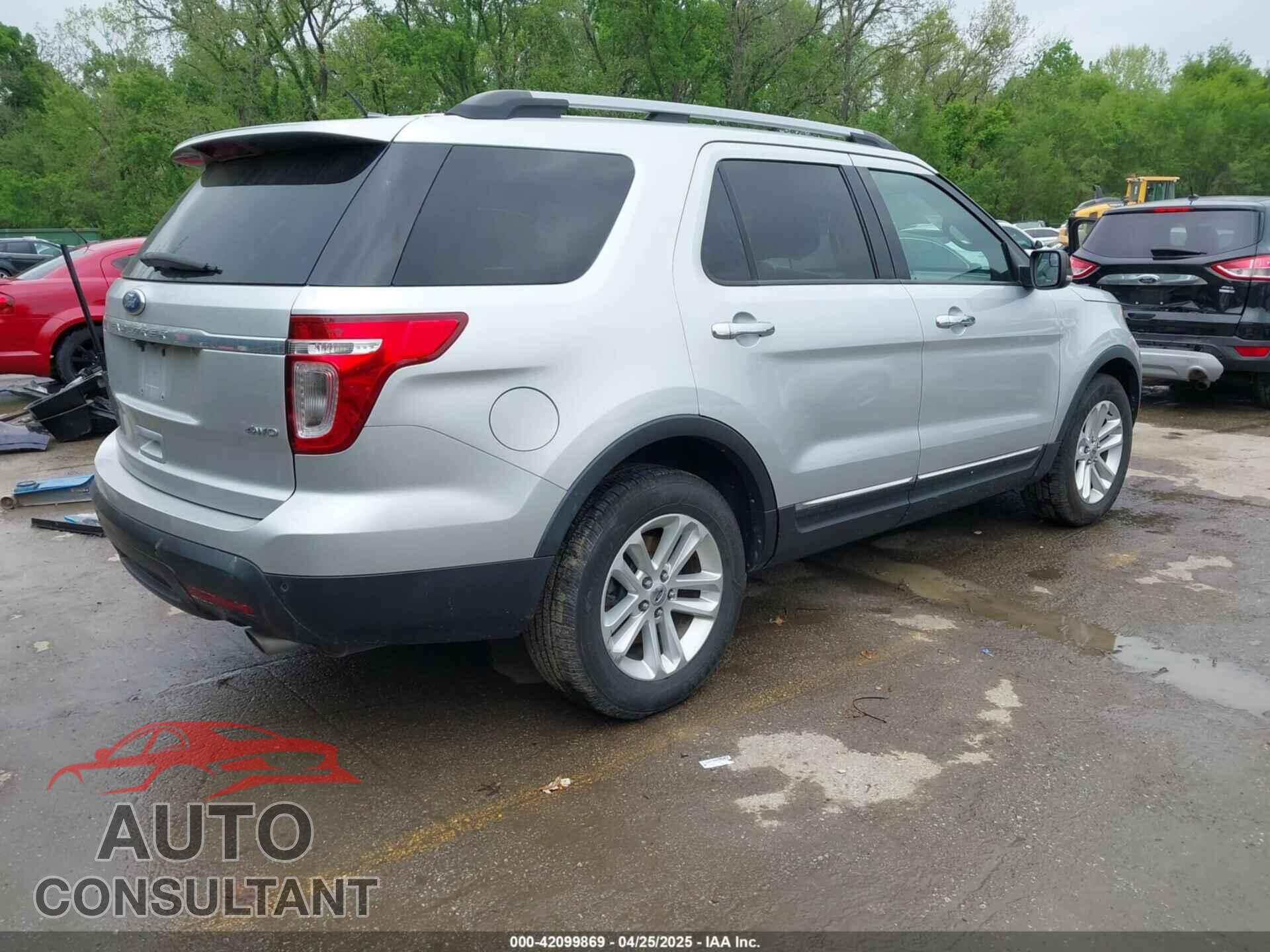 FORD EXPLORER 2011 - 1FMHK8D83BGA83490