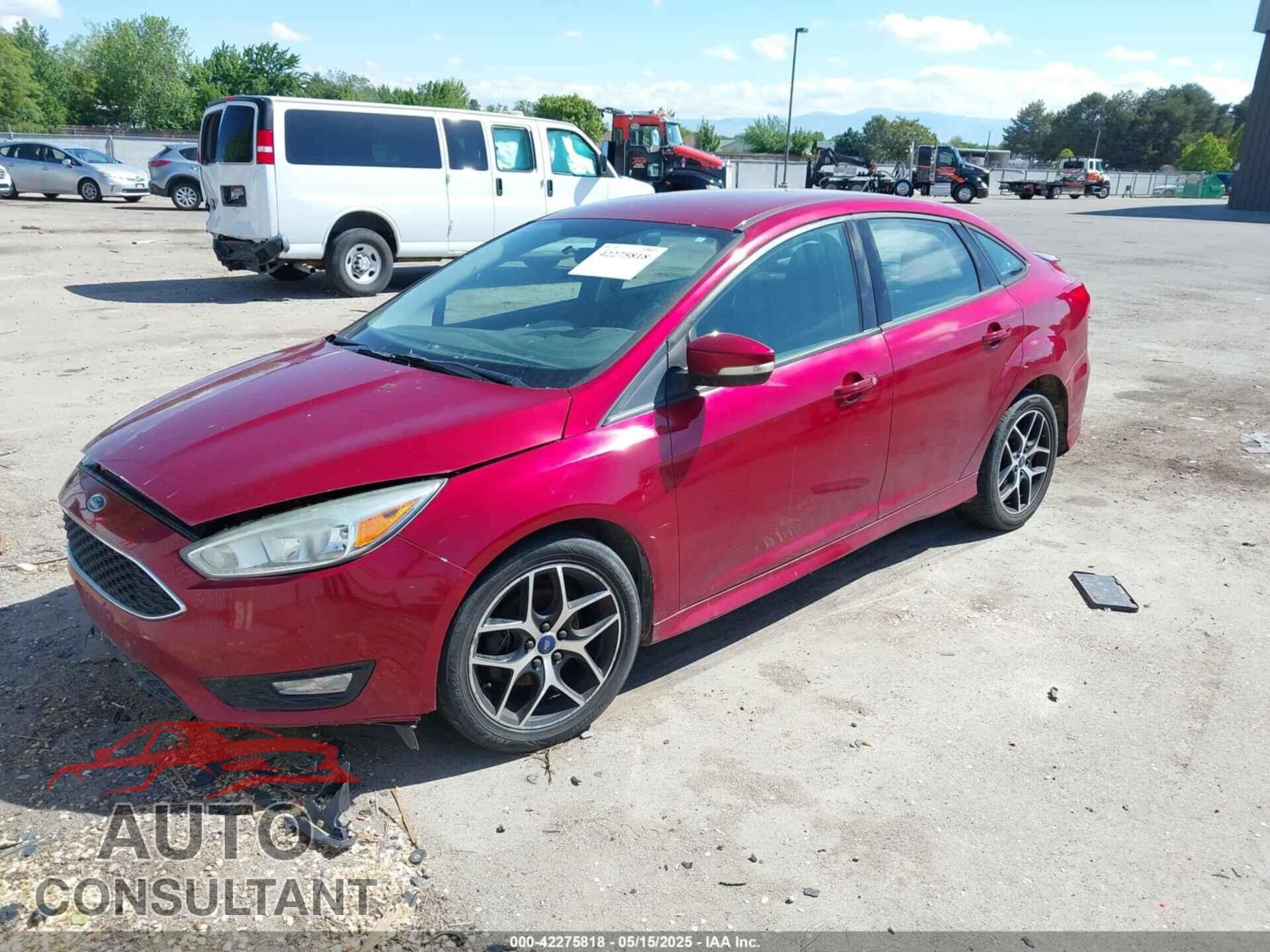 FORD FOCUS 2015 - 1FADP3F20FL256966