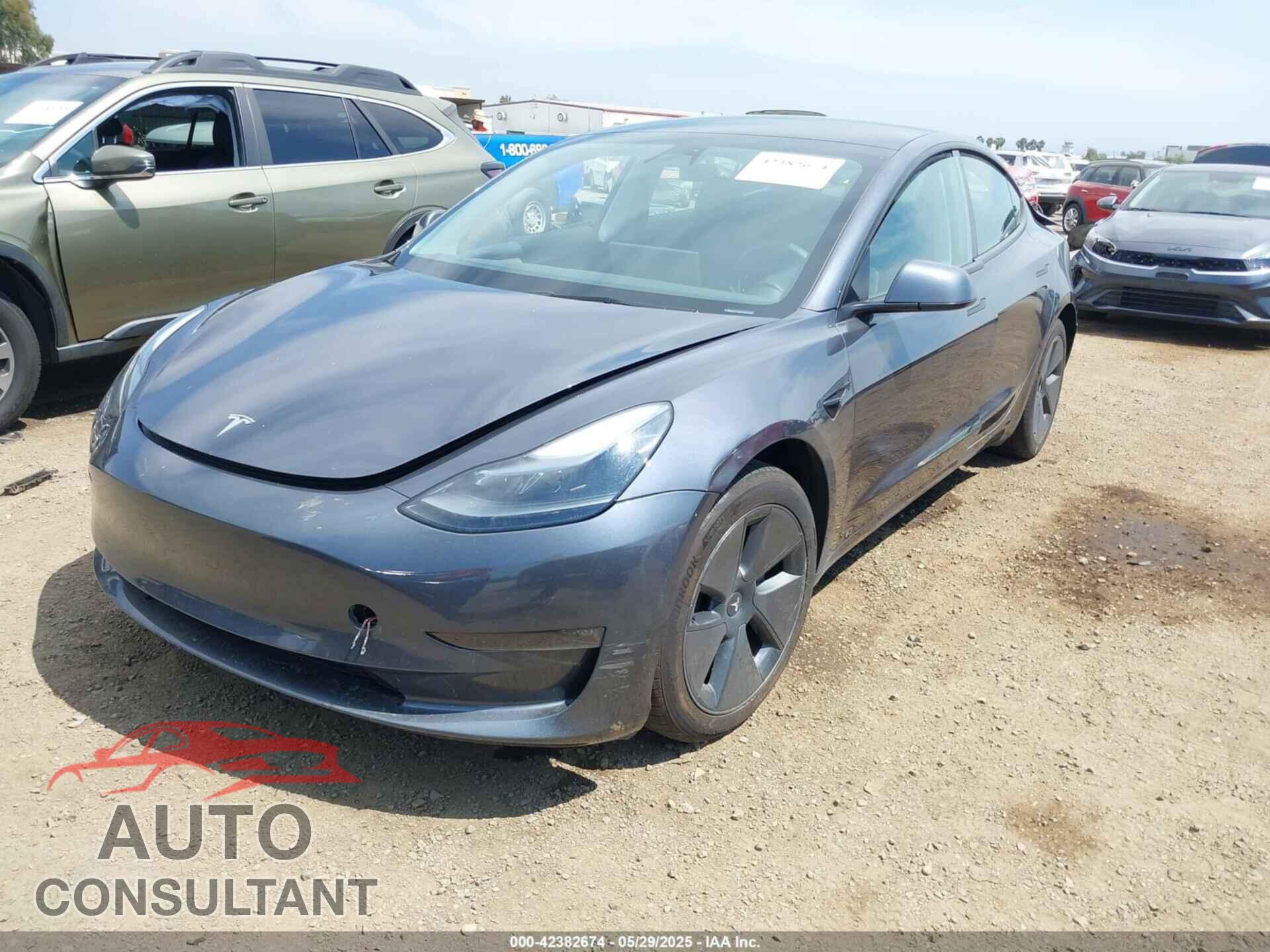 TESLA MODEL 3 2023 - 5YJ3E1EB0PF675745