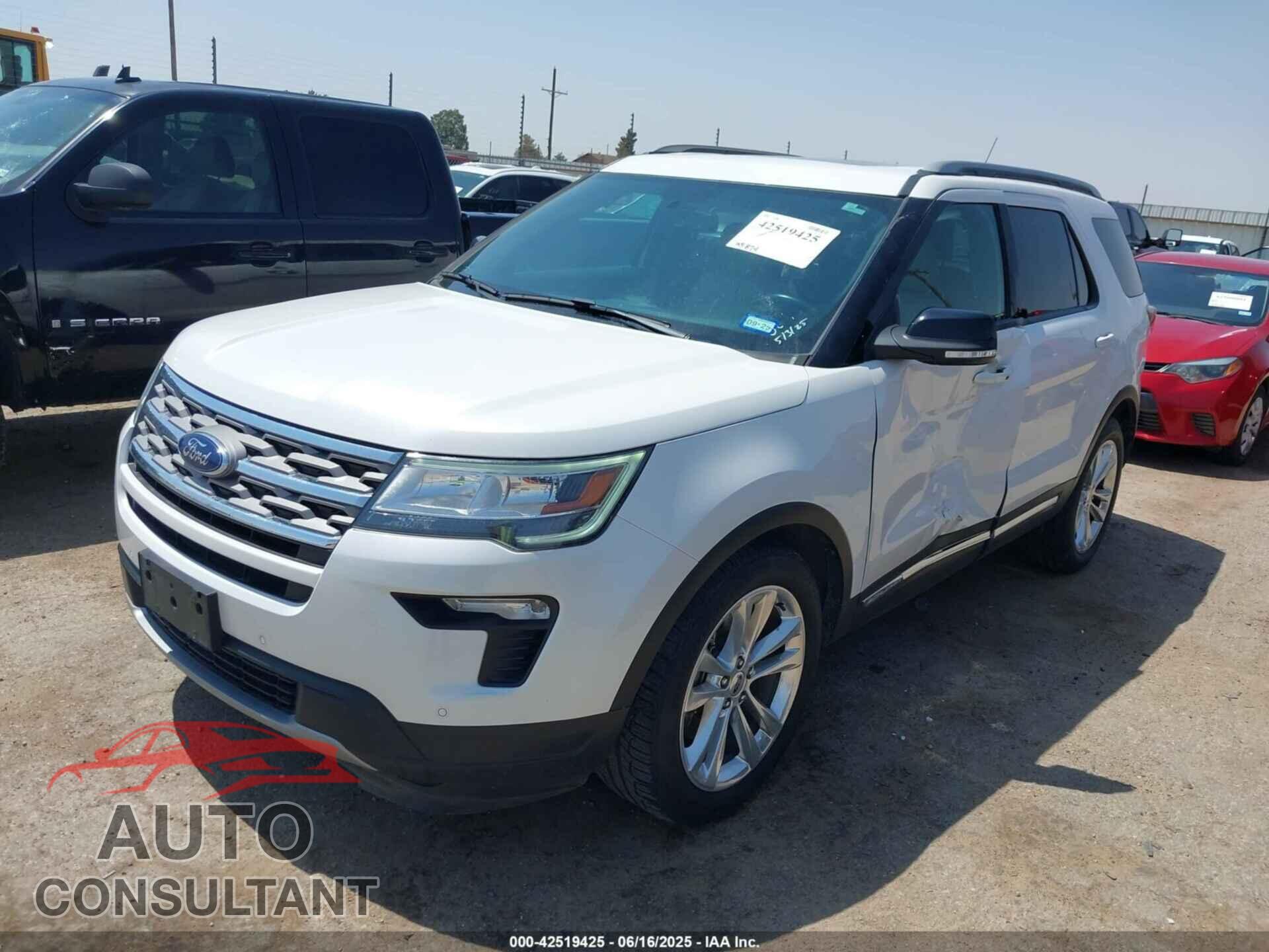 FORD EXPLORER 2018 - 1FM5K7D80JGB55452