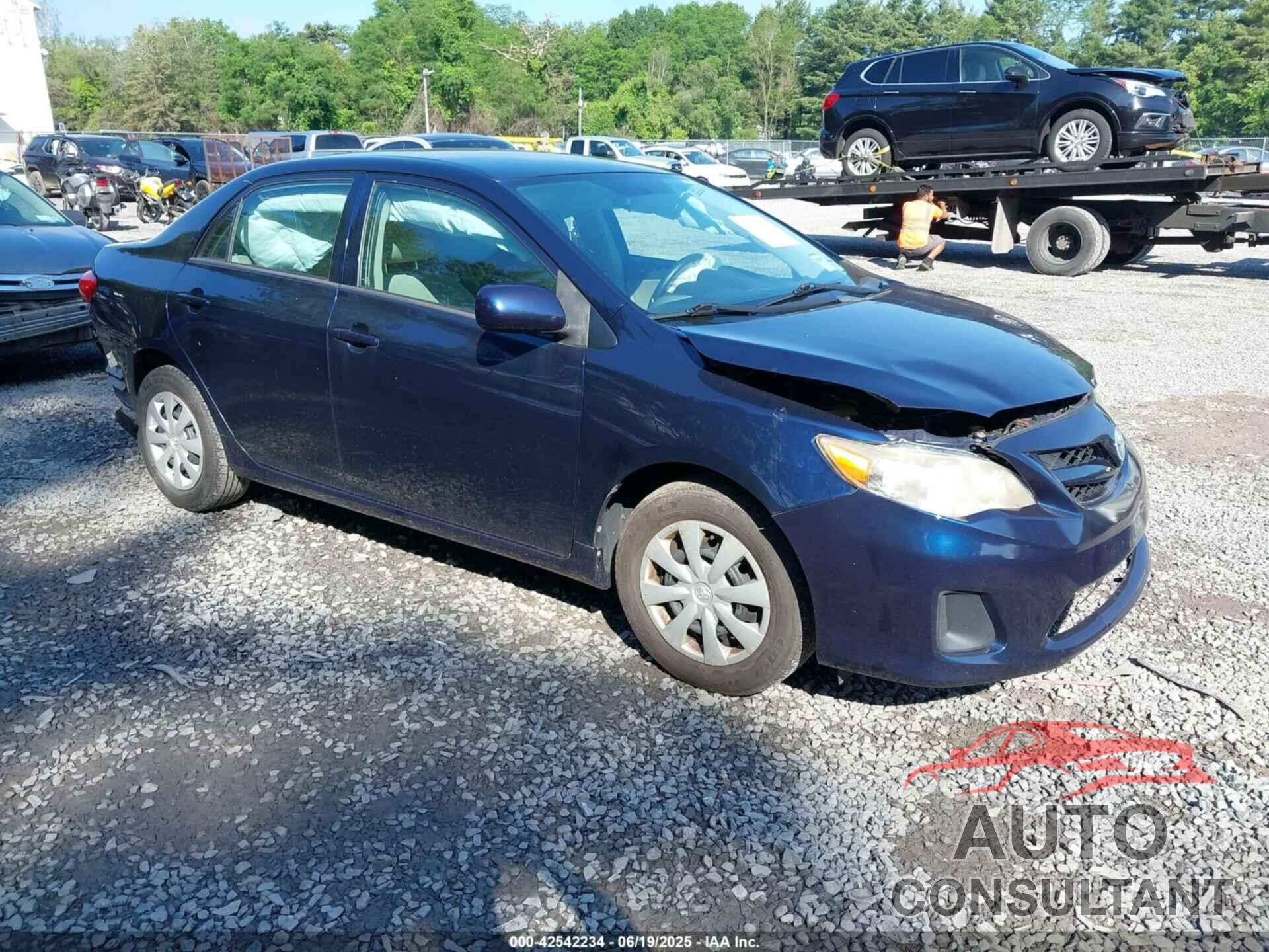 TOYOTA COROLLA 2013 - 2T1BU4EE9DC100568