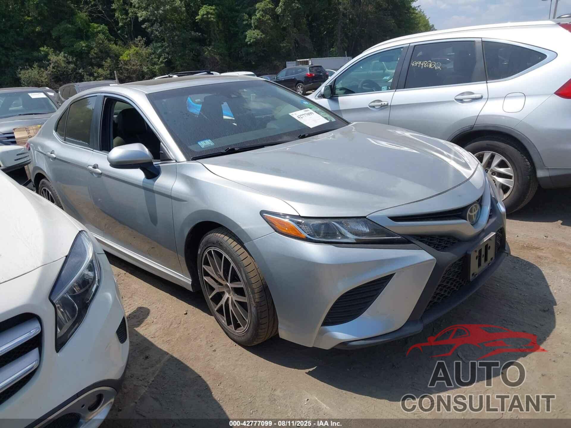 TOYOTA CAMRY 2018 - JTNB11HK6J3015230