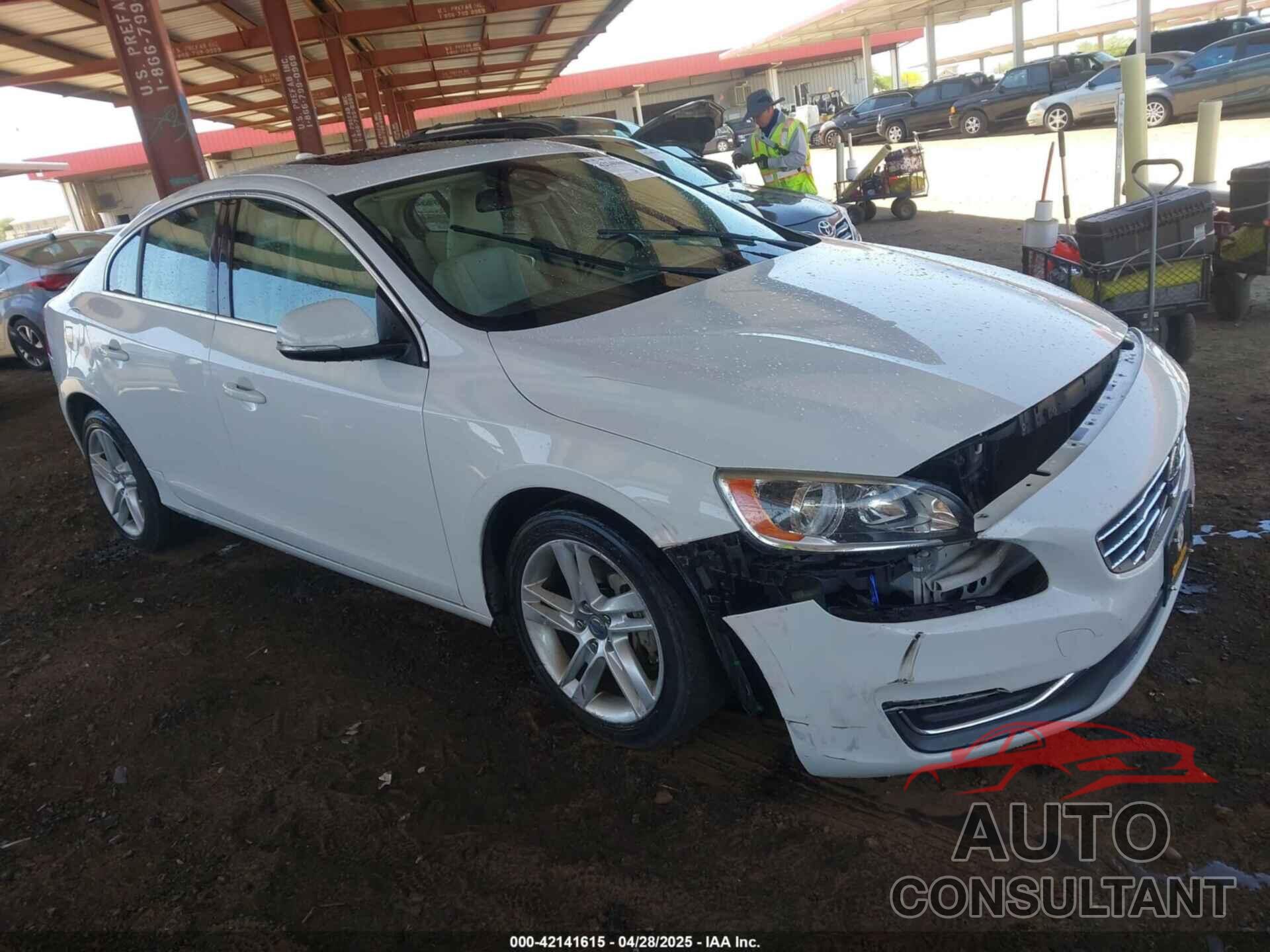 VOLVO S60 2014 - YV1612FH6E2296924