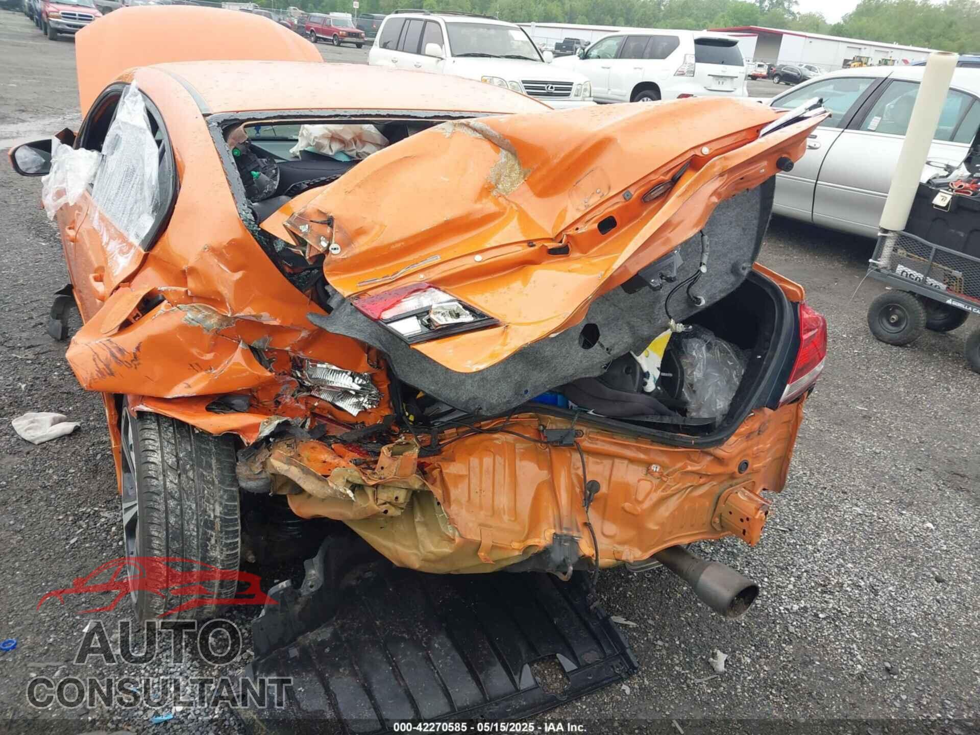 HONDA CIVIC 2015 - 2HGFB6E54FH706924
