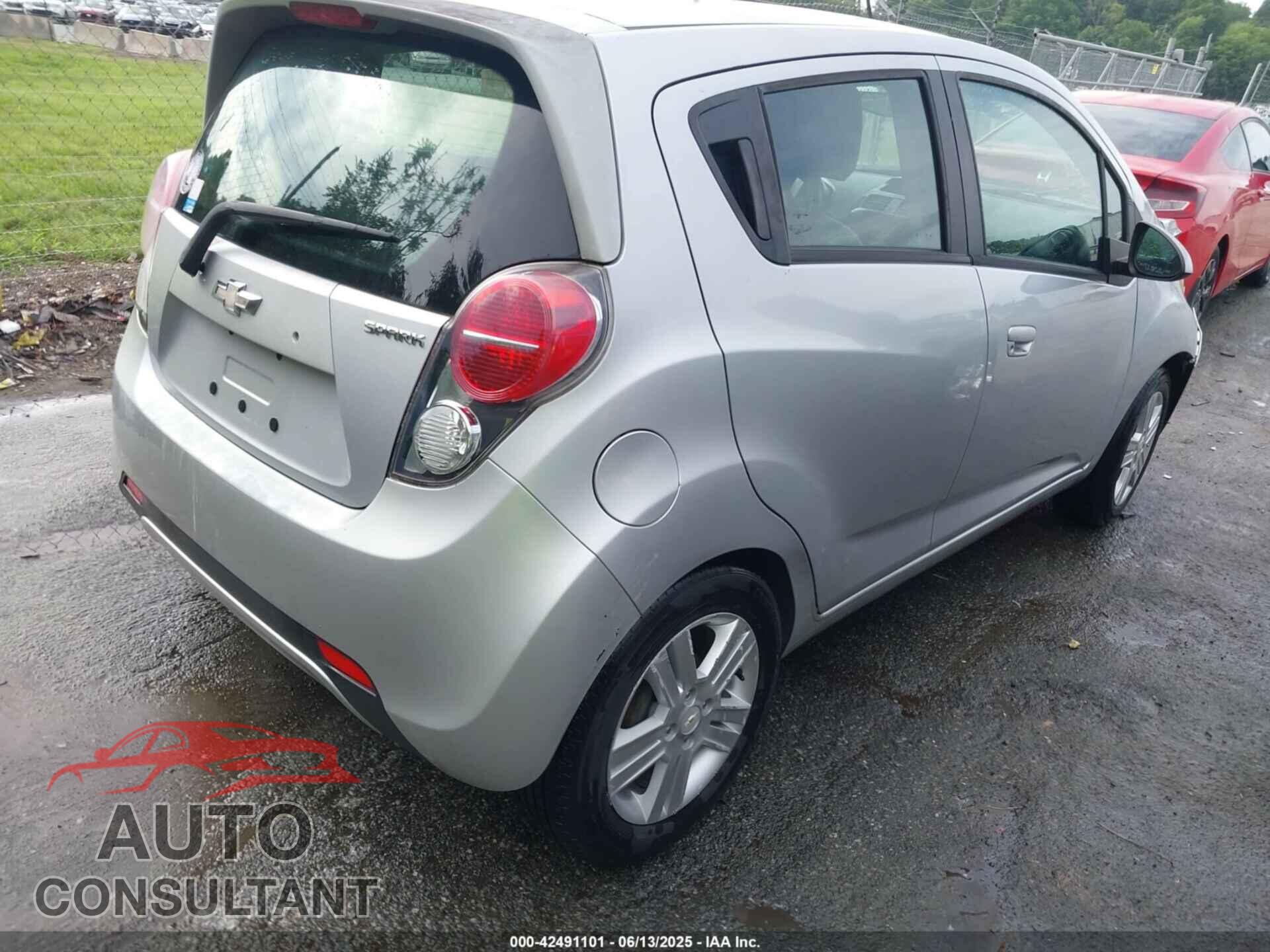 CHEVROLET SPARK 2013 - KL8CD6S95DC511426