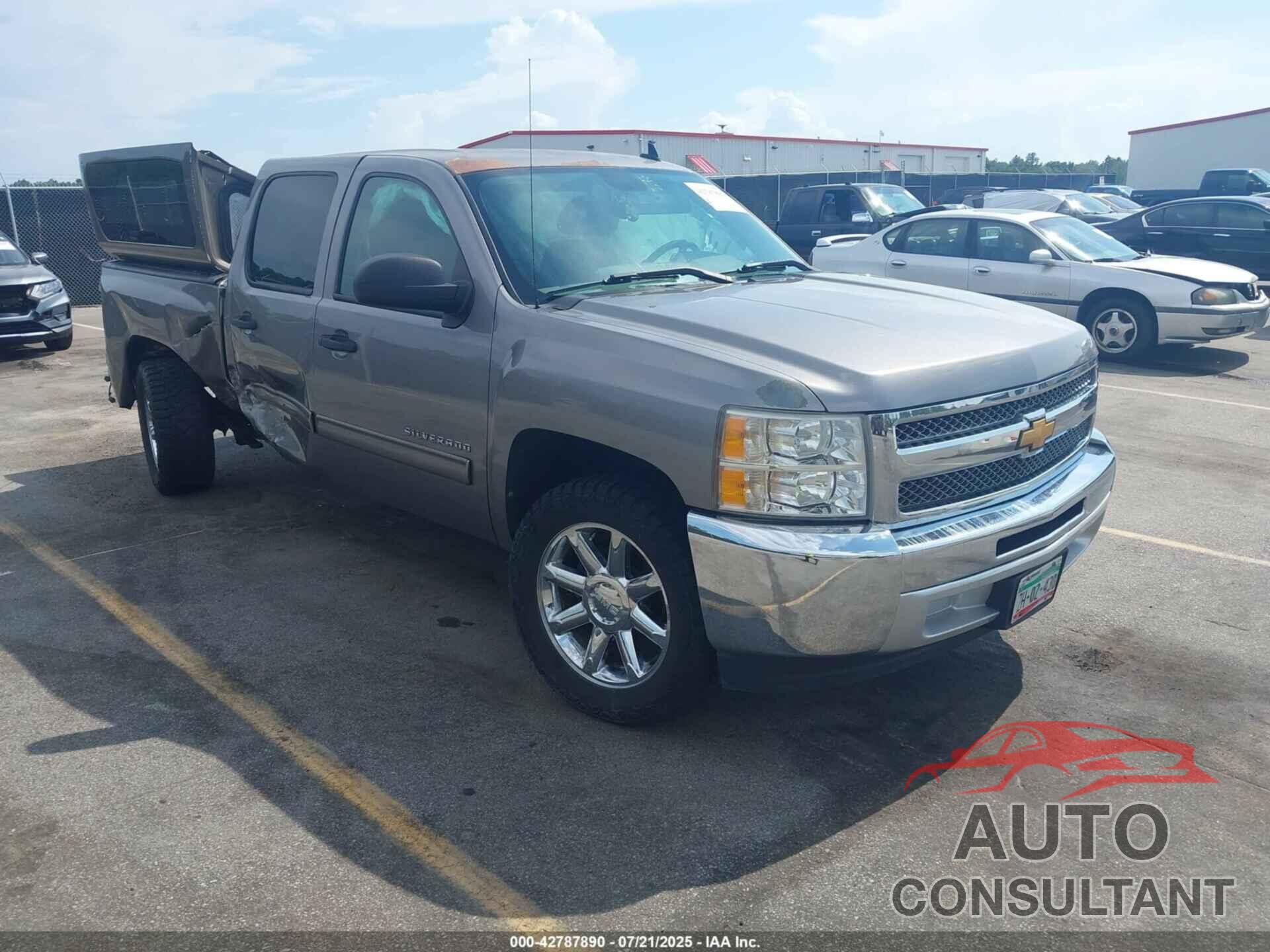 CHEVROLET SILVERADO 1500 2013 - 3GCPCREA7DG311647