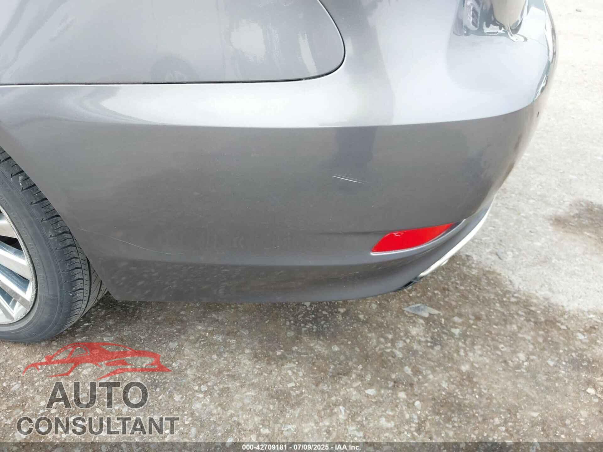 LEXUS LS 460 2013 - JTHCL5EF8D5017831