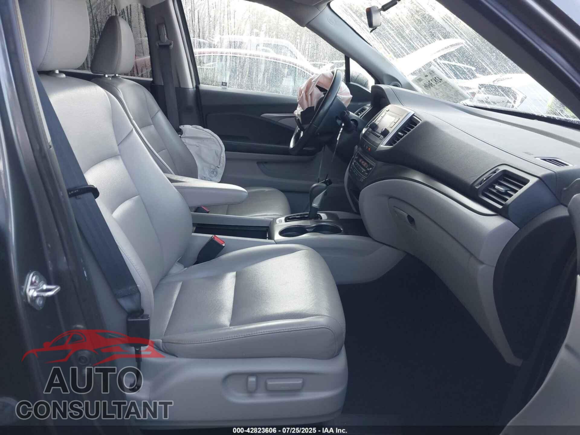 HONDA RIDGELINE 2017 - 5FPYK3F53HB017834
