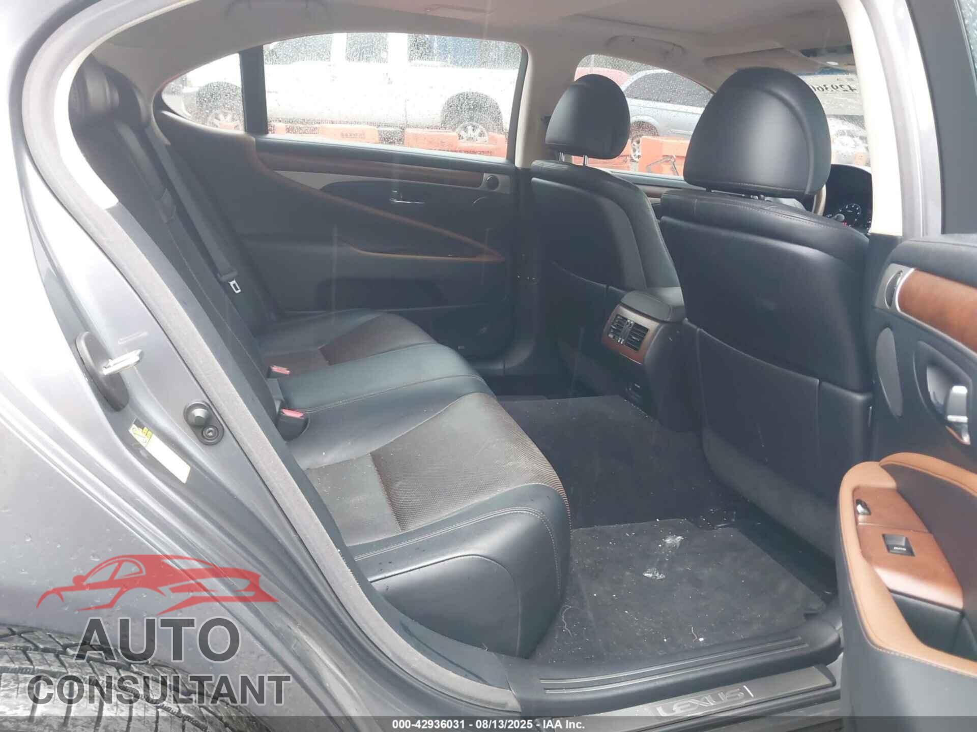 LEXUS LS 460 2014 - JTHGL5EF3E5050979