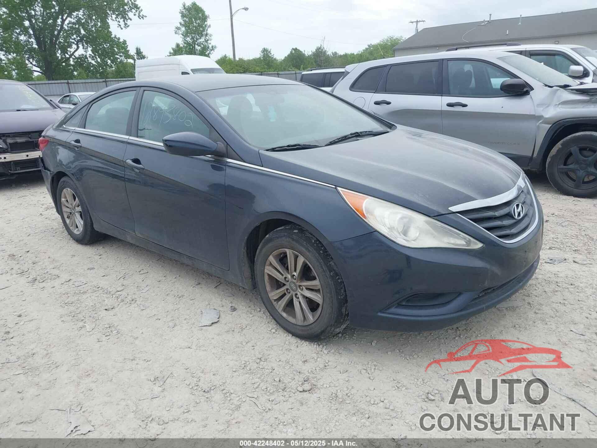 HYUNDAI SONATA 2011 - 5NPEB4AC4BH108000