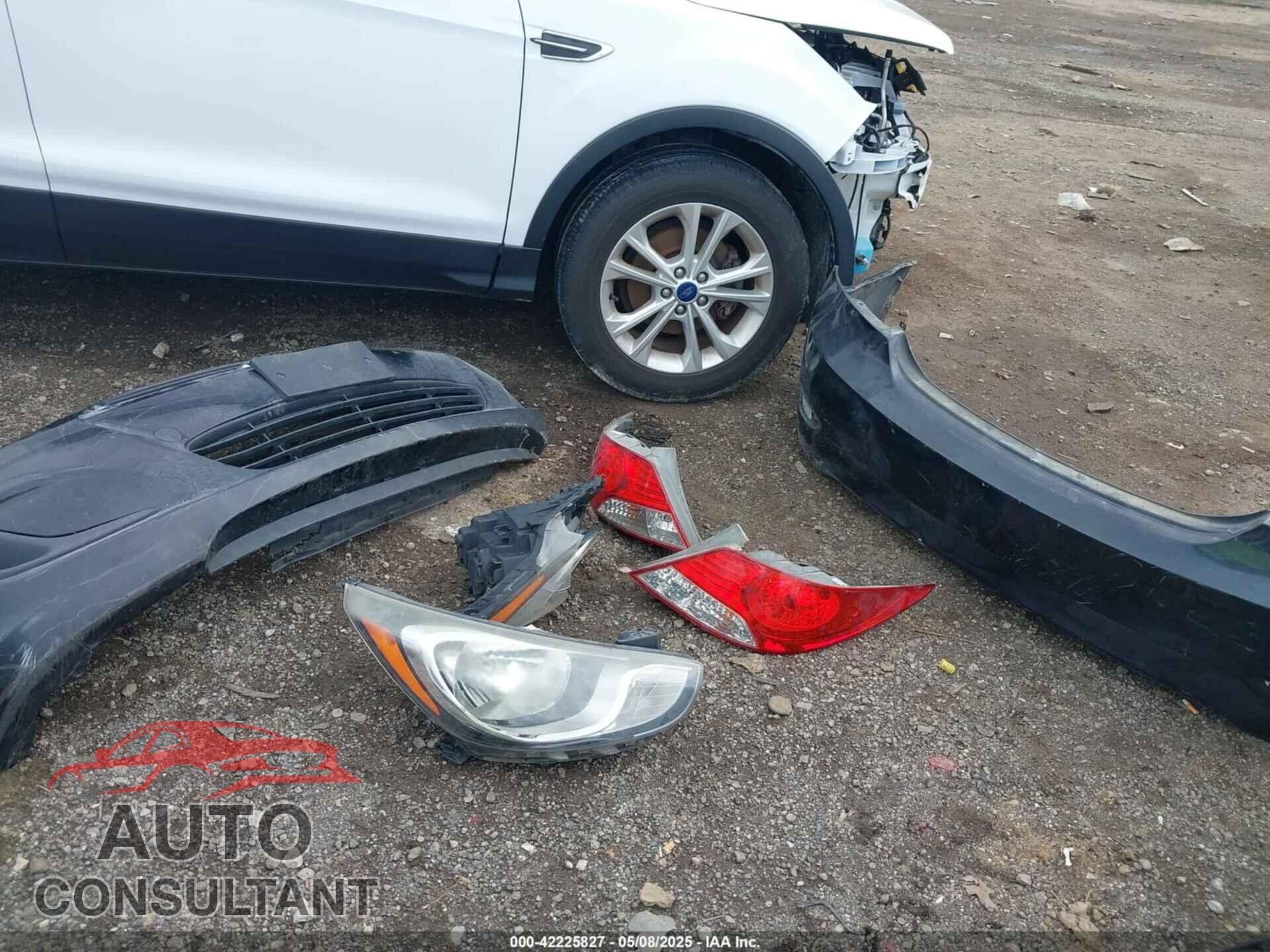 HYUNDAI ACCENT 2012 - KMHCT4AE3CU046923