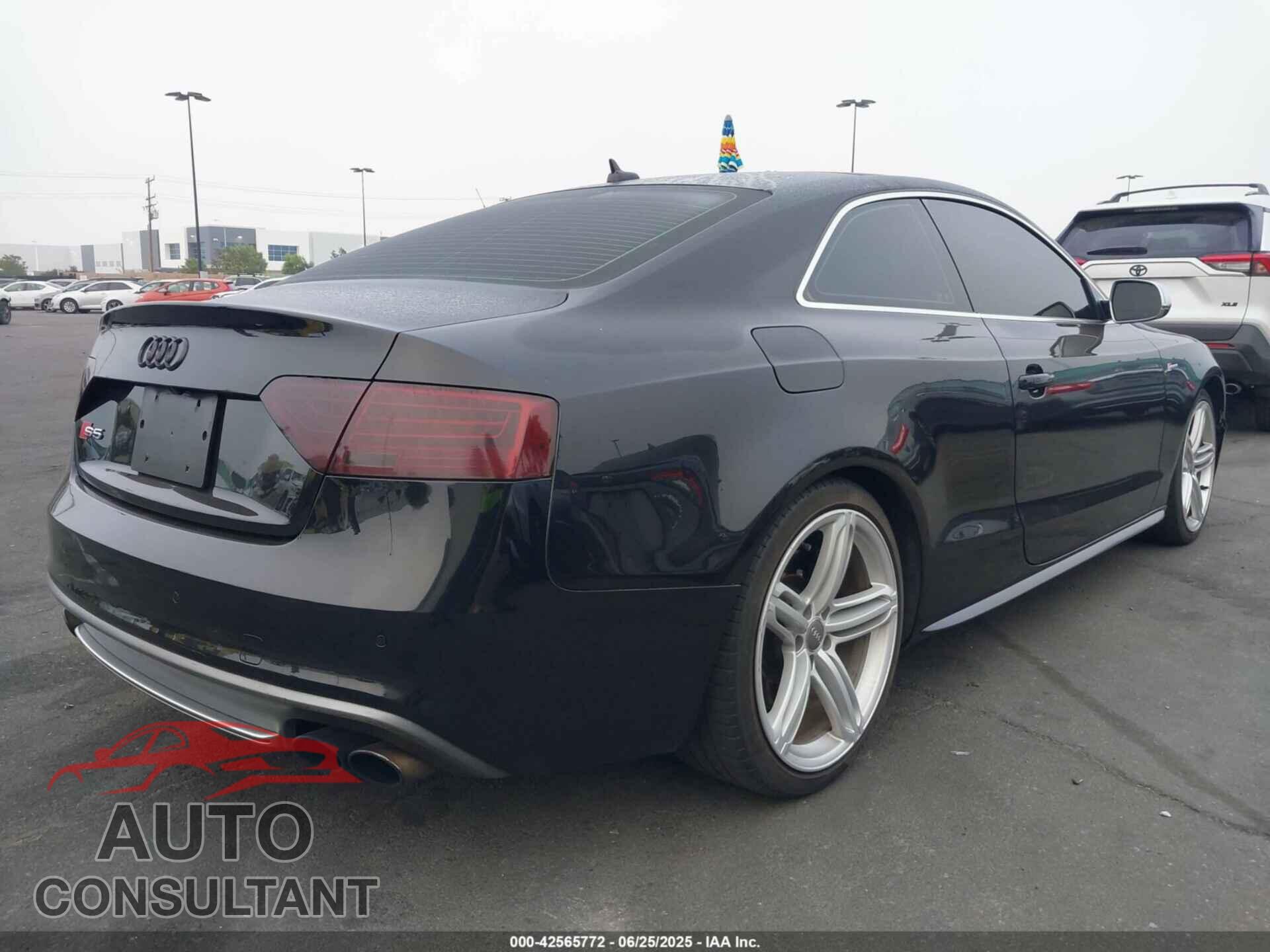 AUDI S5 2014 - WAUCGAFR9EA050902