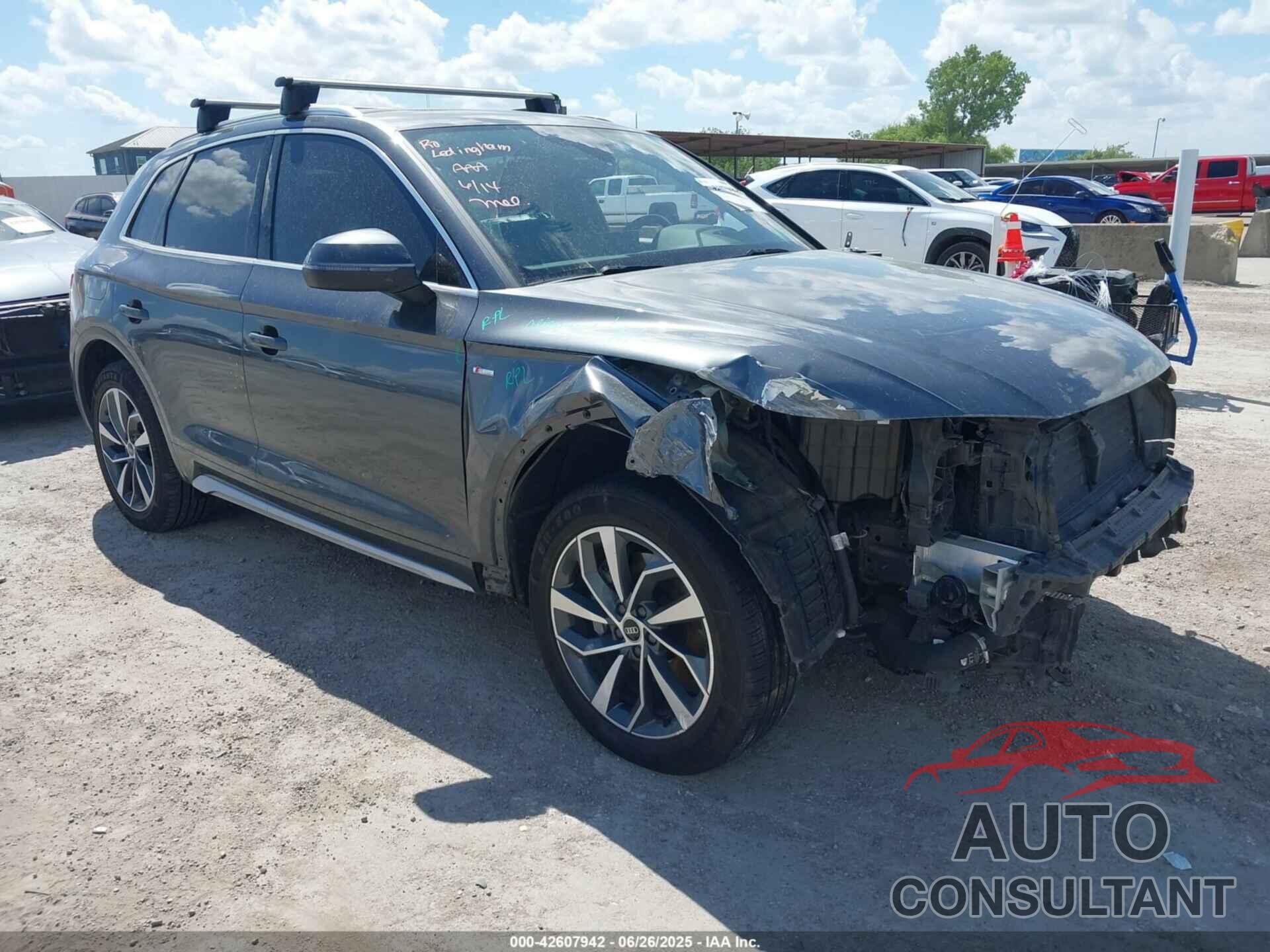 AUDI Q5 2022 - WA1EAAFY2N2072698