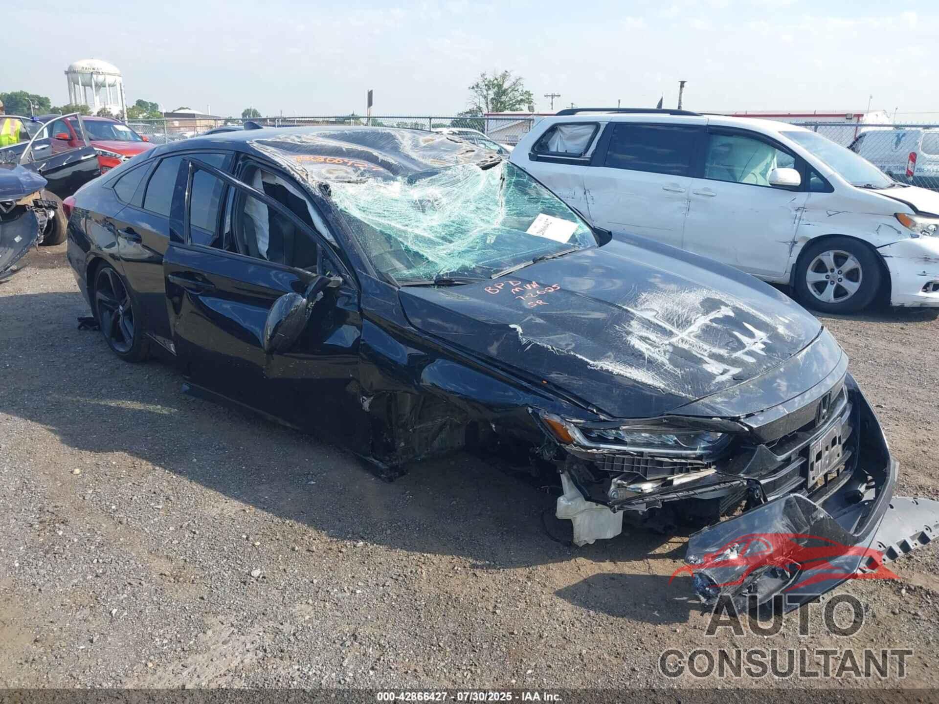 HONDA ACCORD 2018 - 1HGCV1F38JA203818