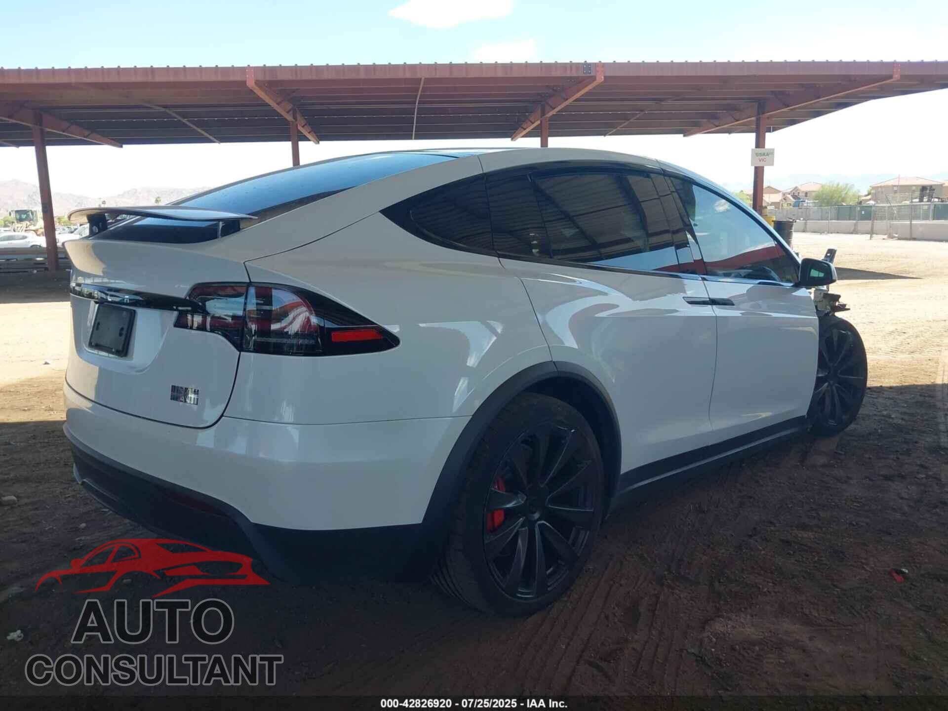 TESLA MODEL X 2023 - 7SAXCBE61PF404602