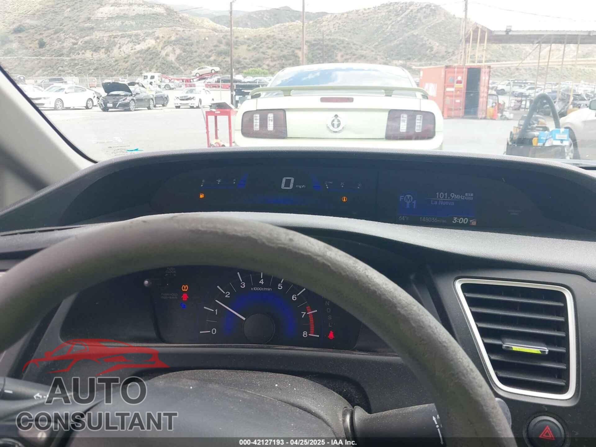 HONDA CIVIC 2014 - 19XFB2F55EE024165